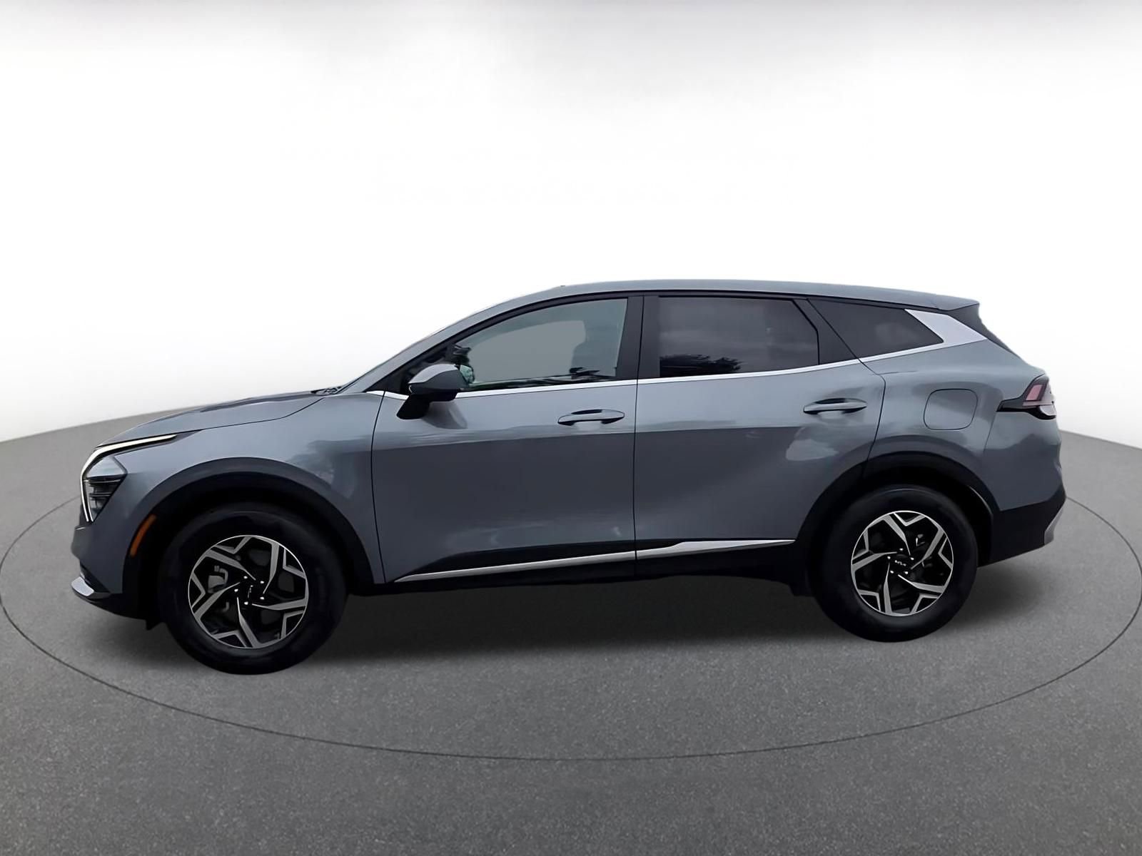Thumbnail: 2025 Kia Sportage - 9