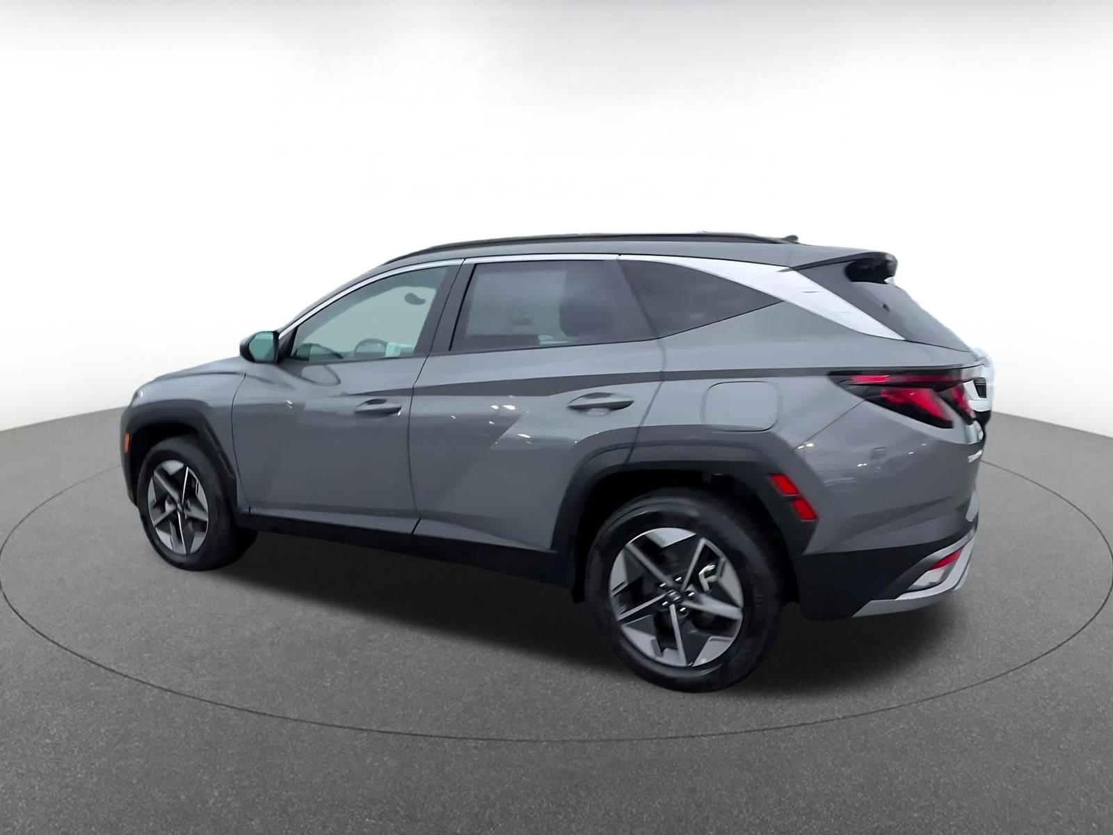 Thumbnail: 2025 Hyundai Tucson - 10