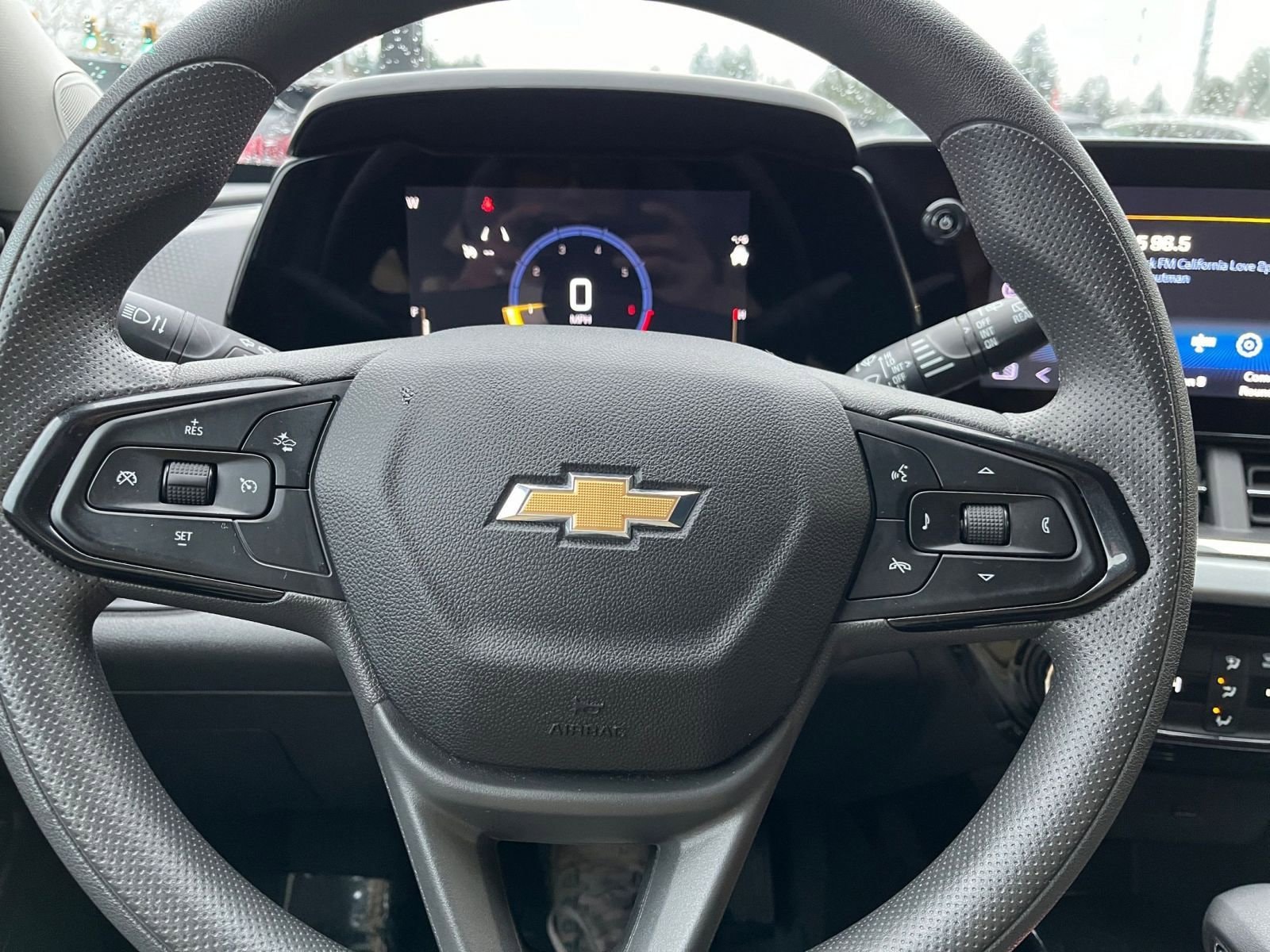 Thumbnail: 2025 Chevrolet Trax - 28