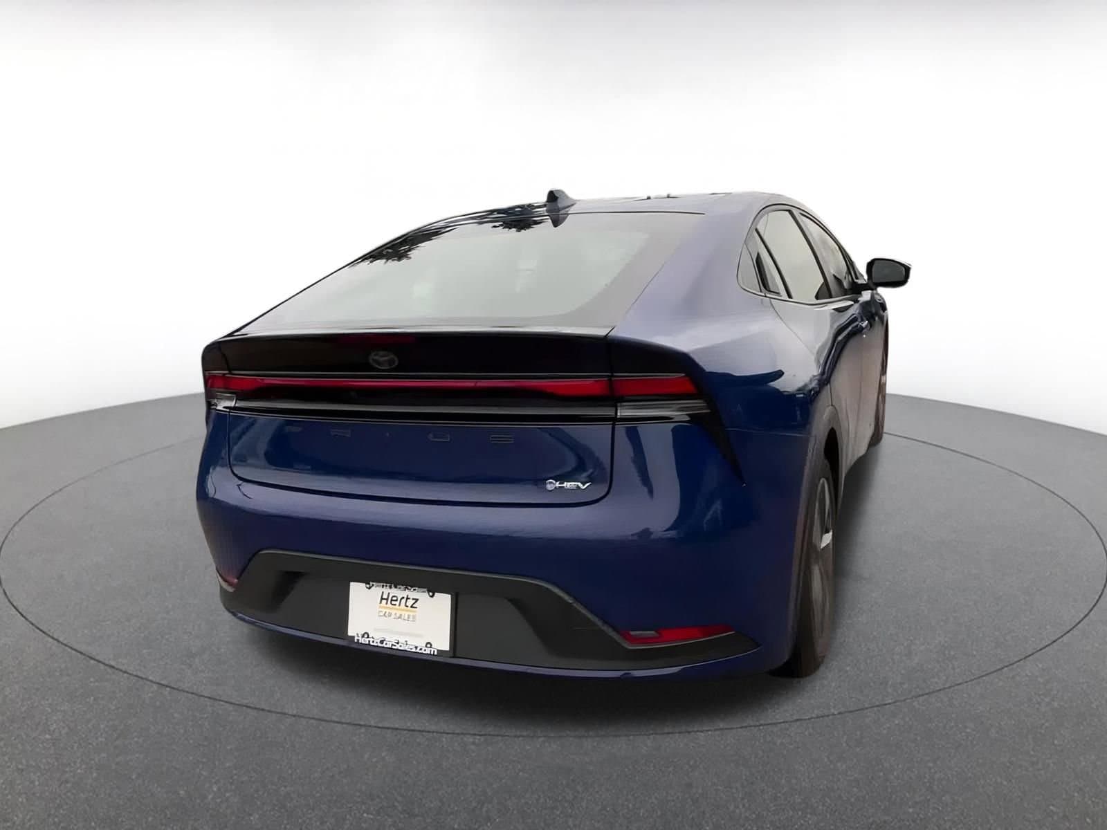 Thumbnail: 2025 Toyota Prius - 14