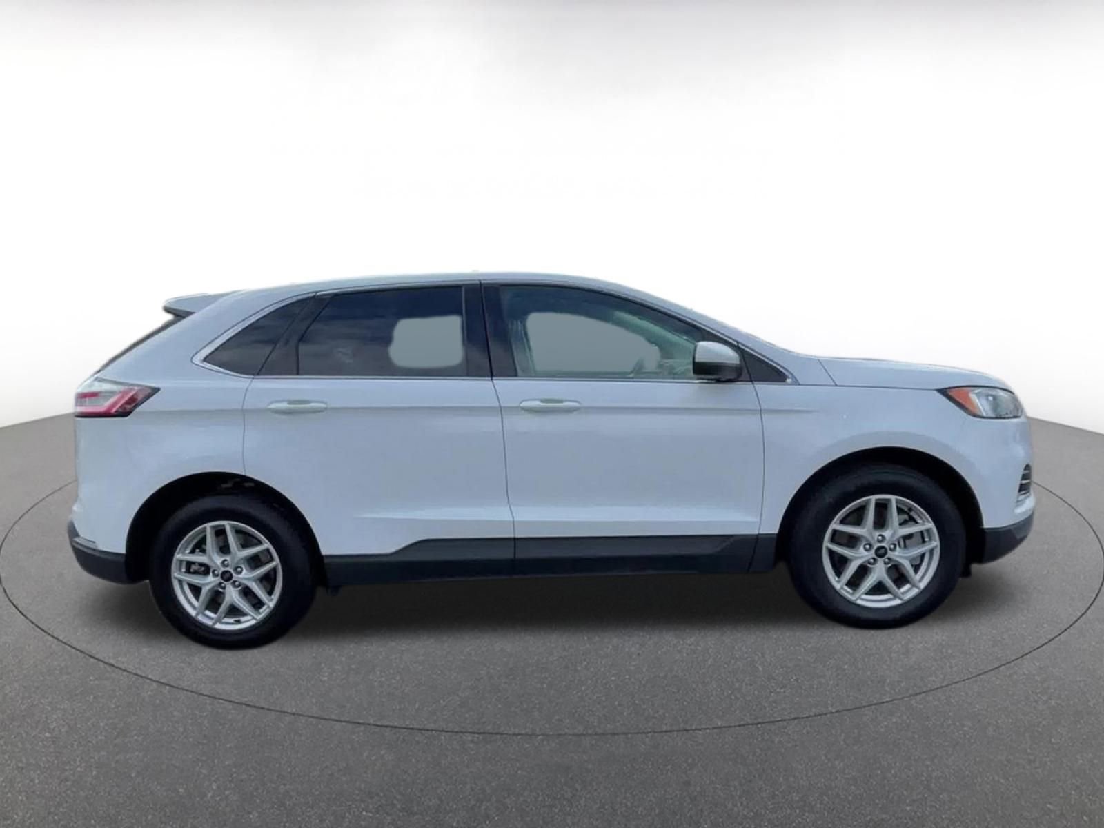 Thumbnail: 2024 Ford Edge - 16