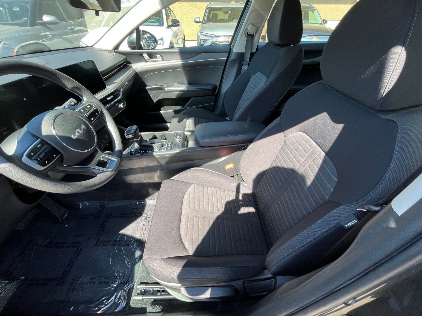 Thumbnail: 2025 Kia K5 - 28