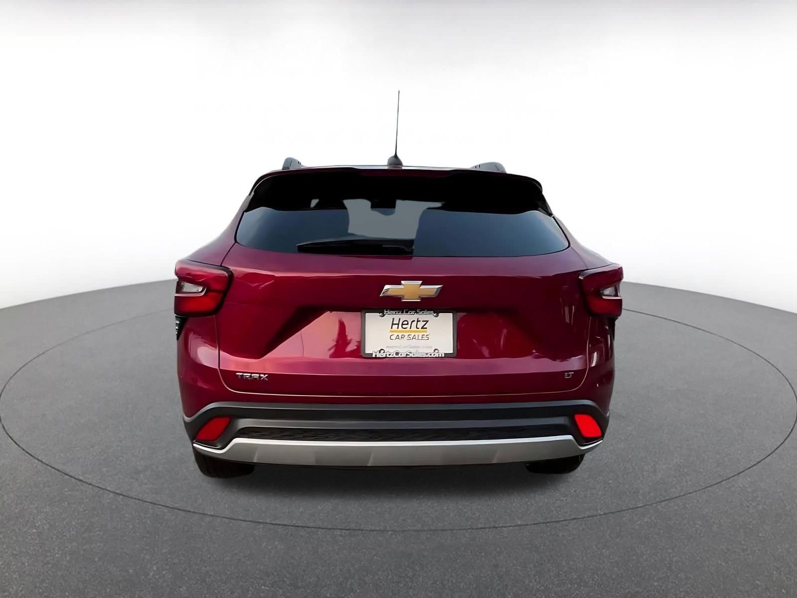 Thumbnail: 2025 Chevrolet Trax - 12