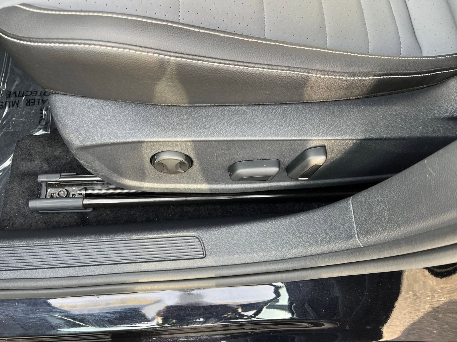 Thumbnail: 2025 Volkswagen Jetta - 23