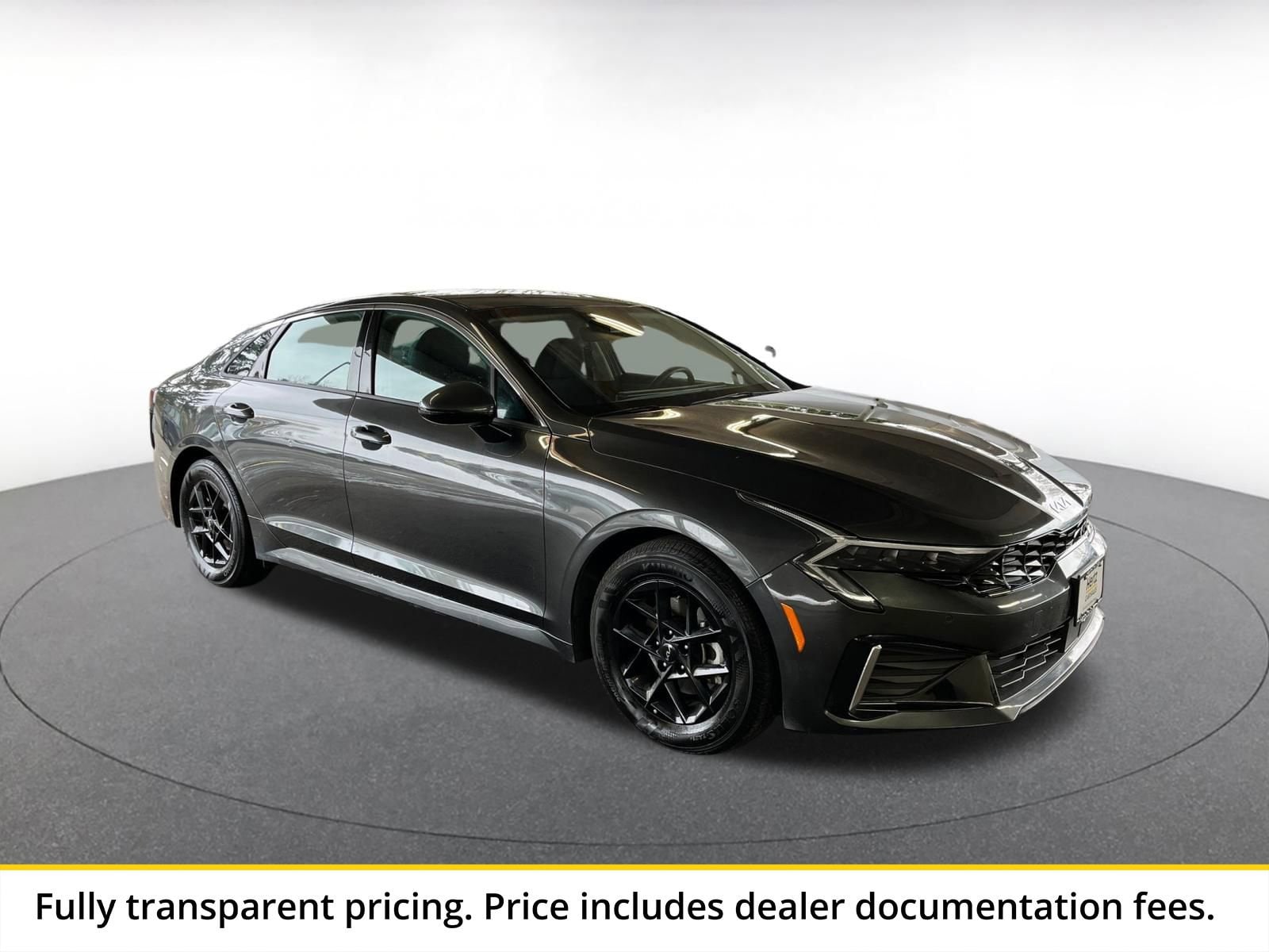 Thumbnail: 2025 Kia K5 - 1