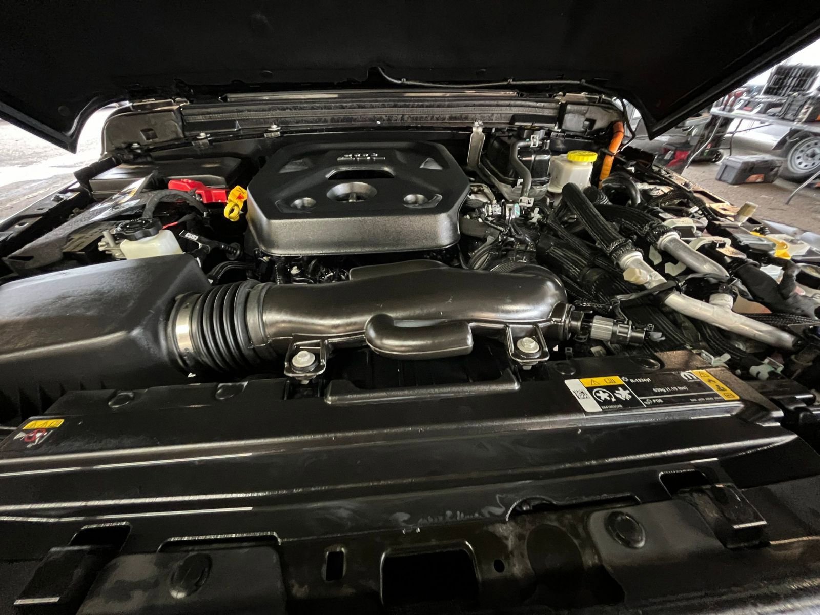 Thumbnail: 2023 Jeep Wrangler - 32