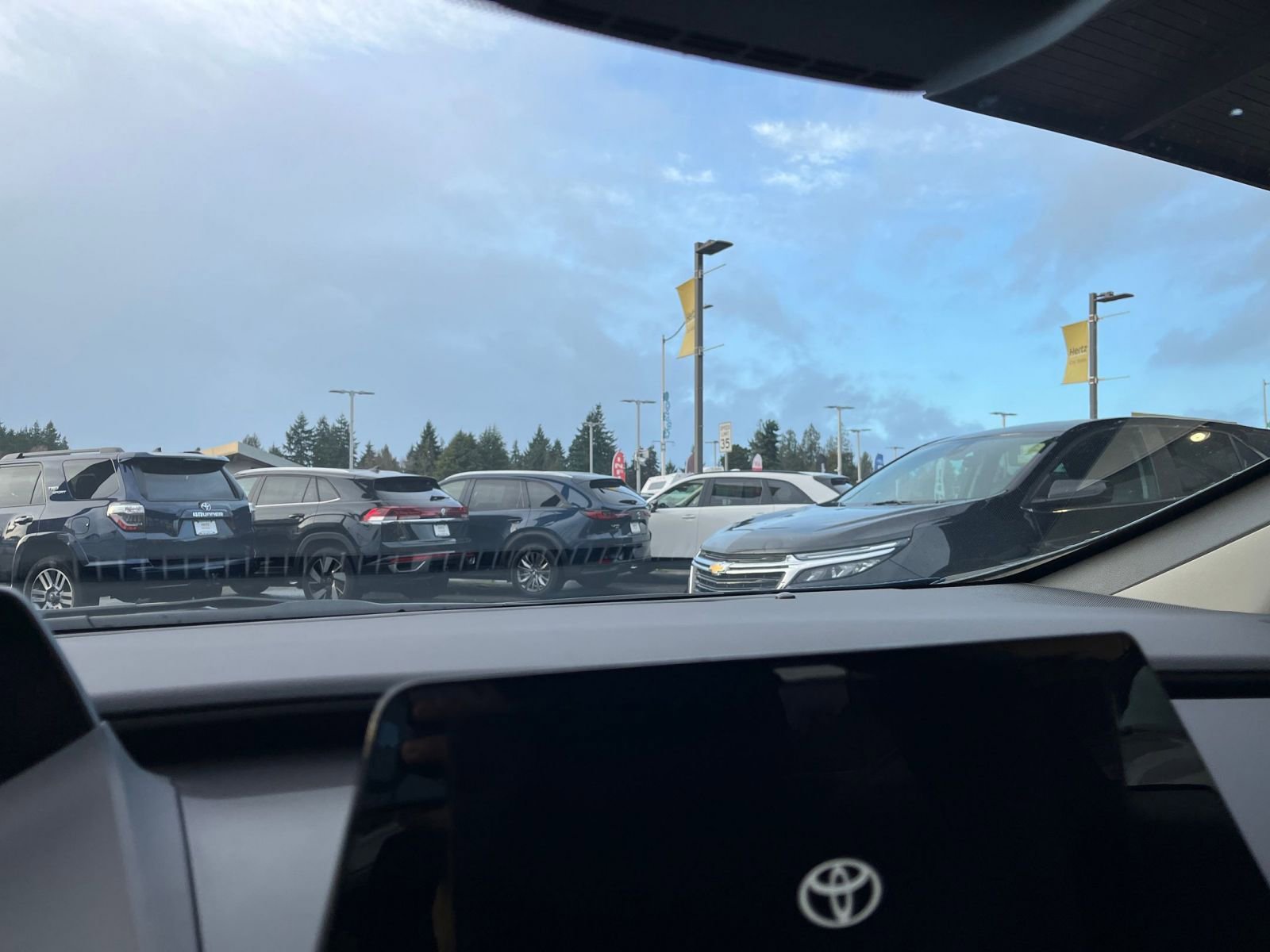 Thumbnail: 2025 Toyota Prius - 18