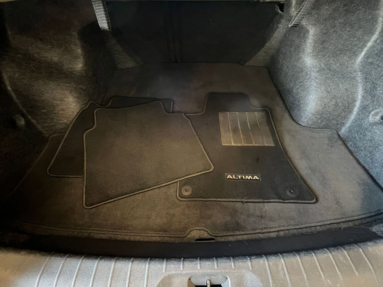 Thumbnail: 2024 Nissan Altima - 31