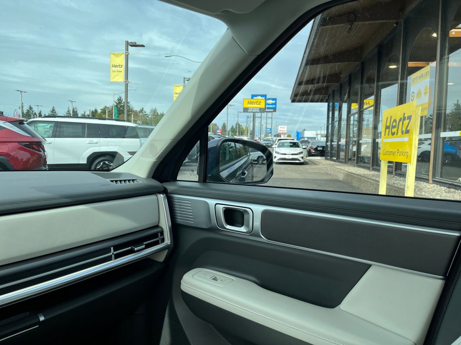 Thumbnail: 2025 Hyundai Santa Fe - 35