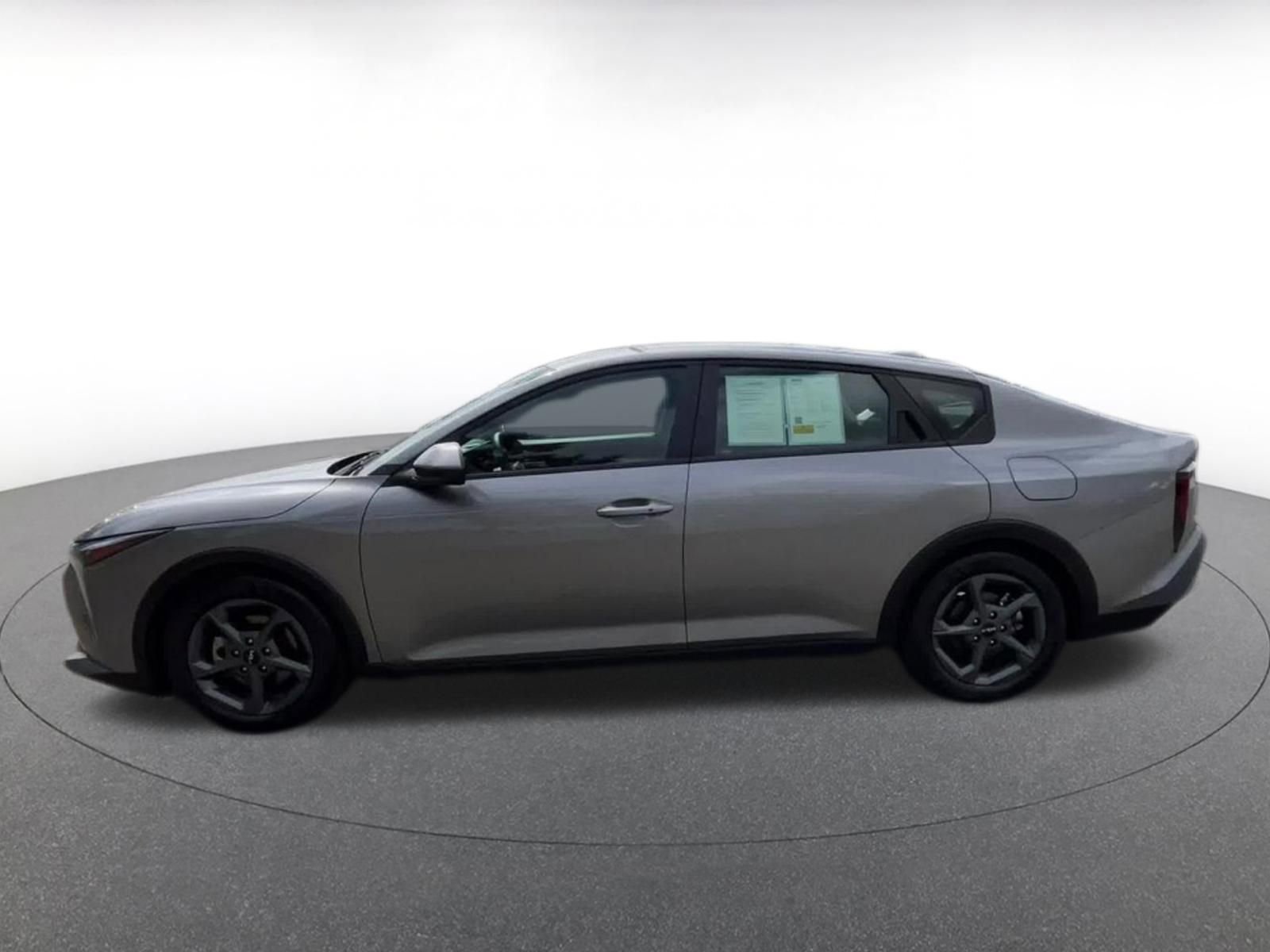 Thumbnail: 2025 Kia K4 - 9