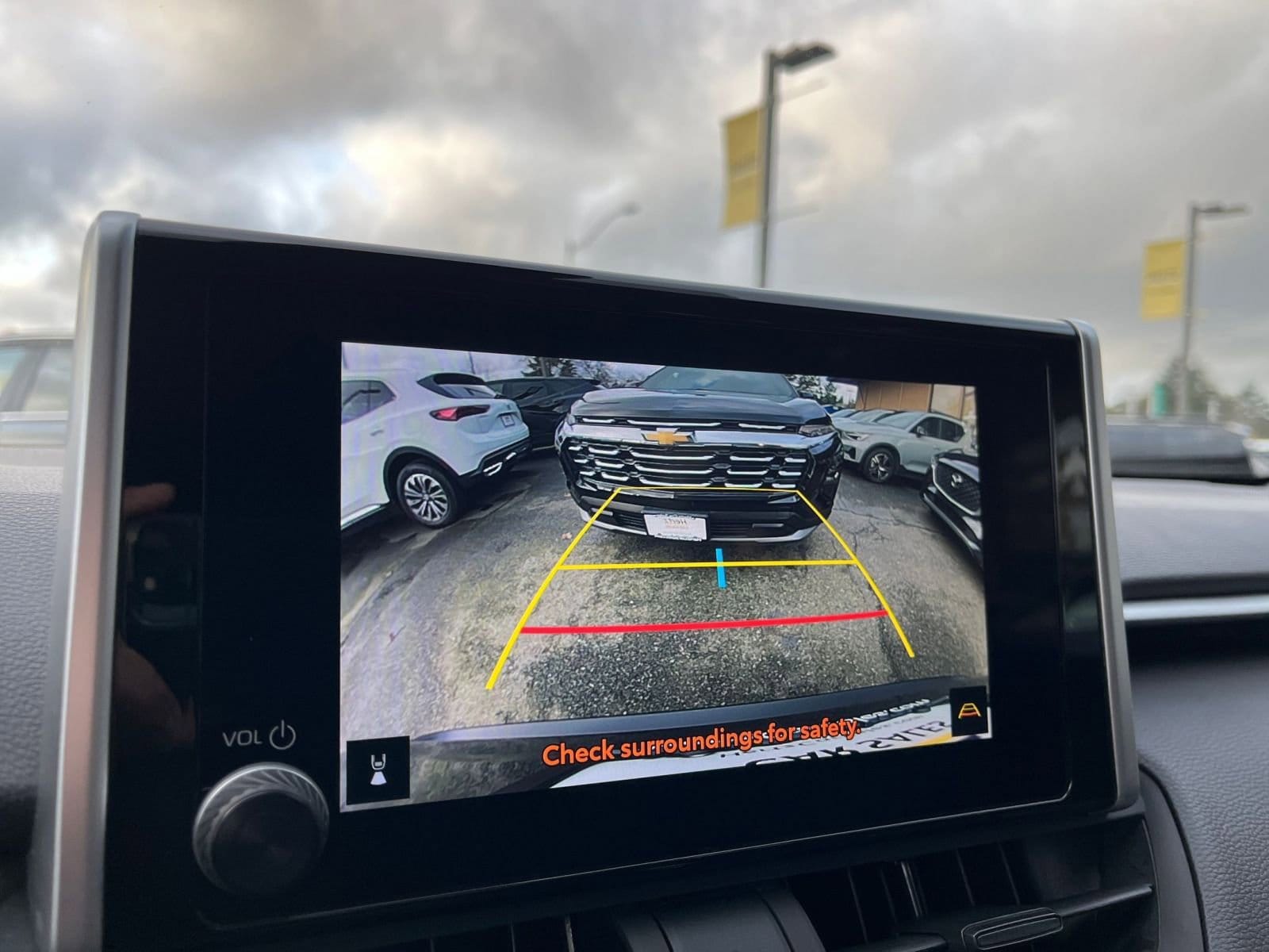 Thumbnail: 2025 Toyota RAV4 - 17