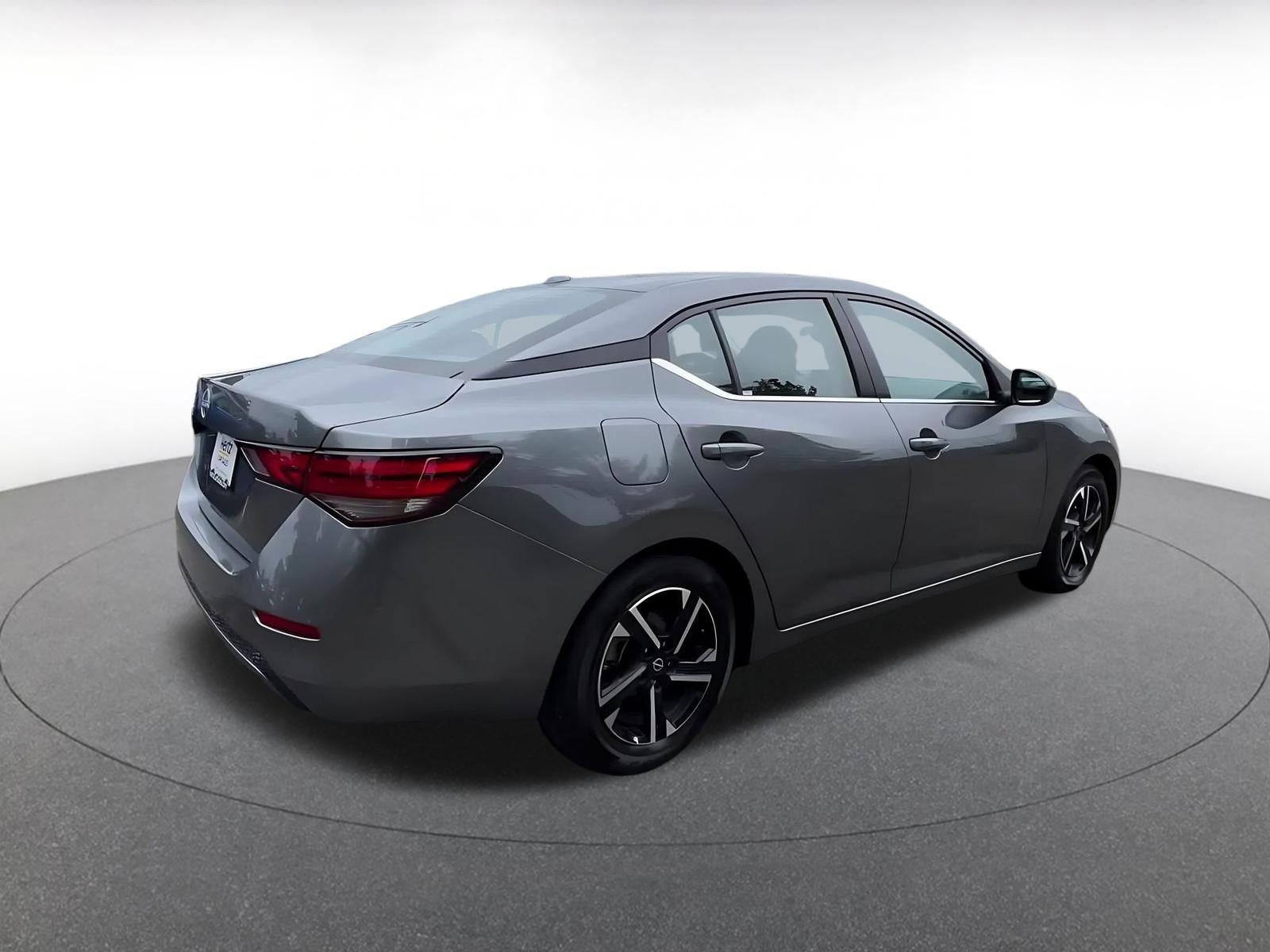 Thumbnail: 2025 Nissan Sentra - 15