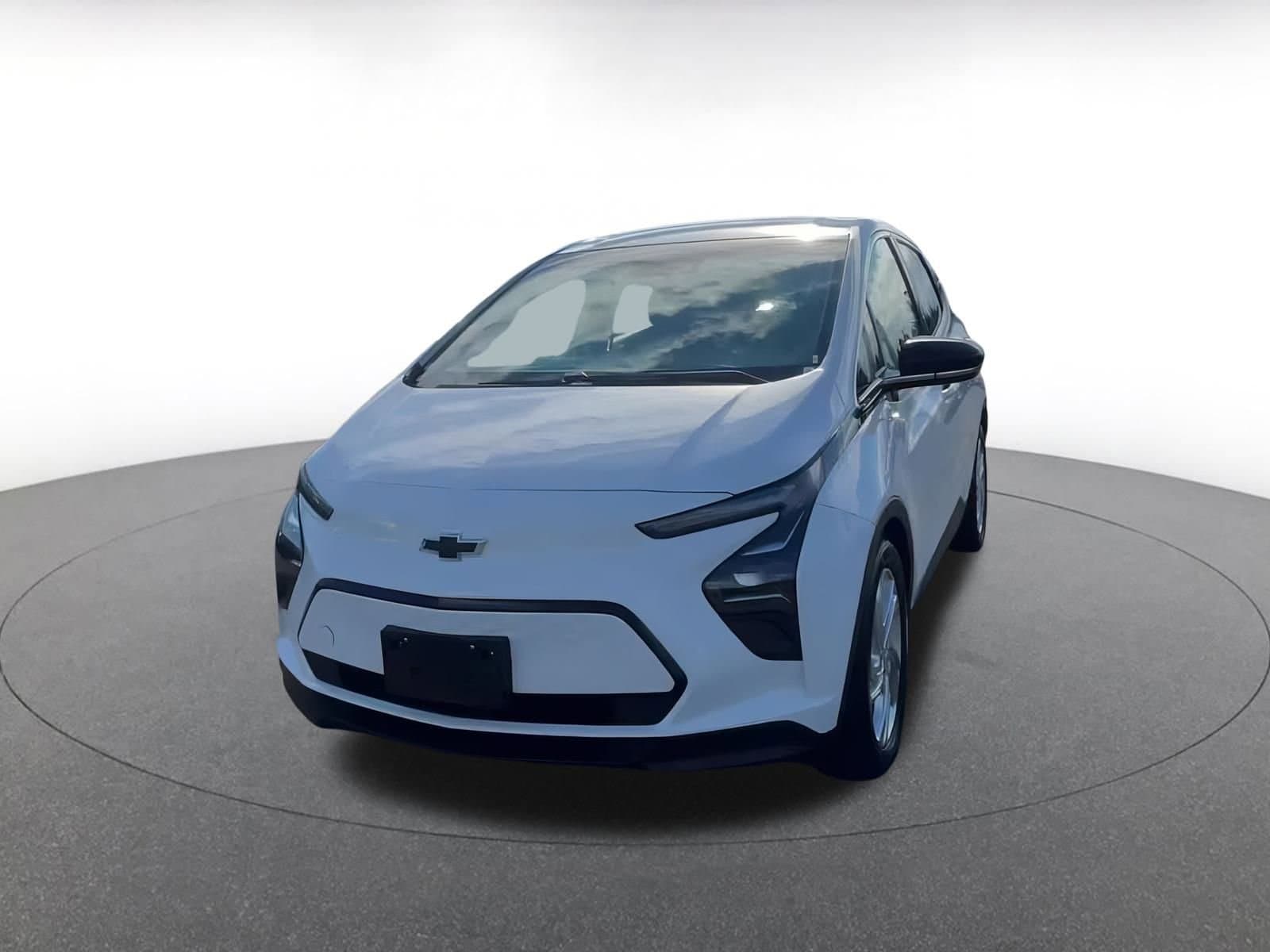 Thumbnail: 2023 Chevrolet Bolt EV - 6