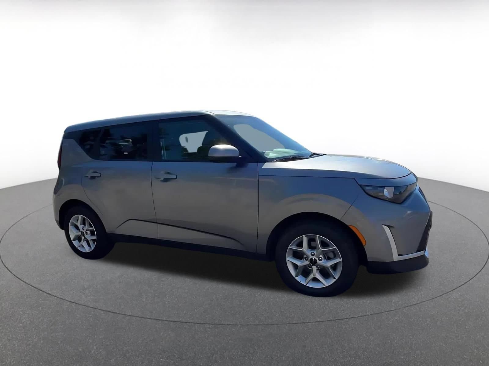 Thumbnail: 2025 Kia Soul - 2