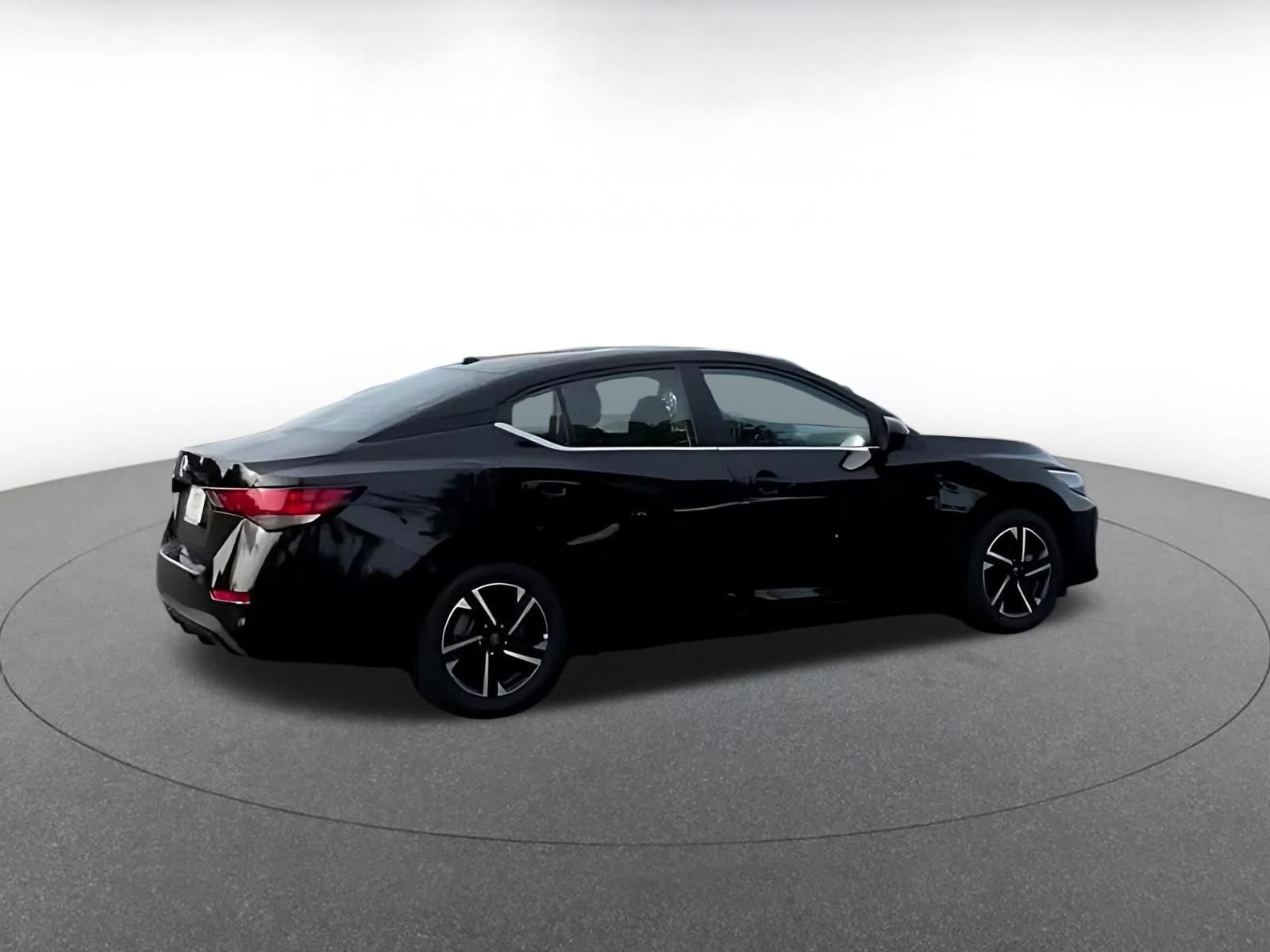 Thumbnail: 2025 Nissan Sentra - 11