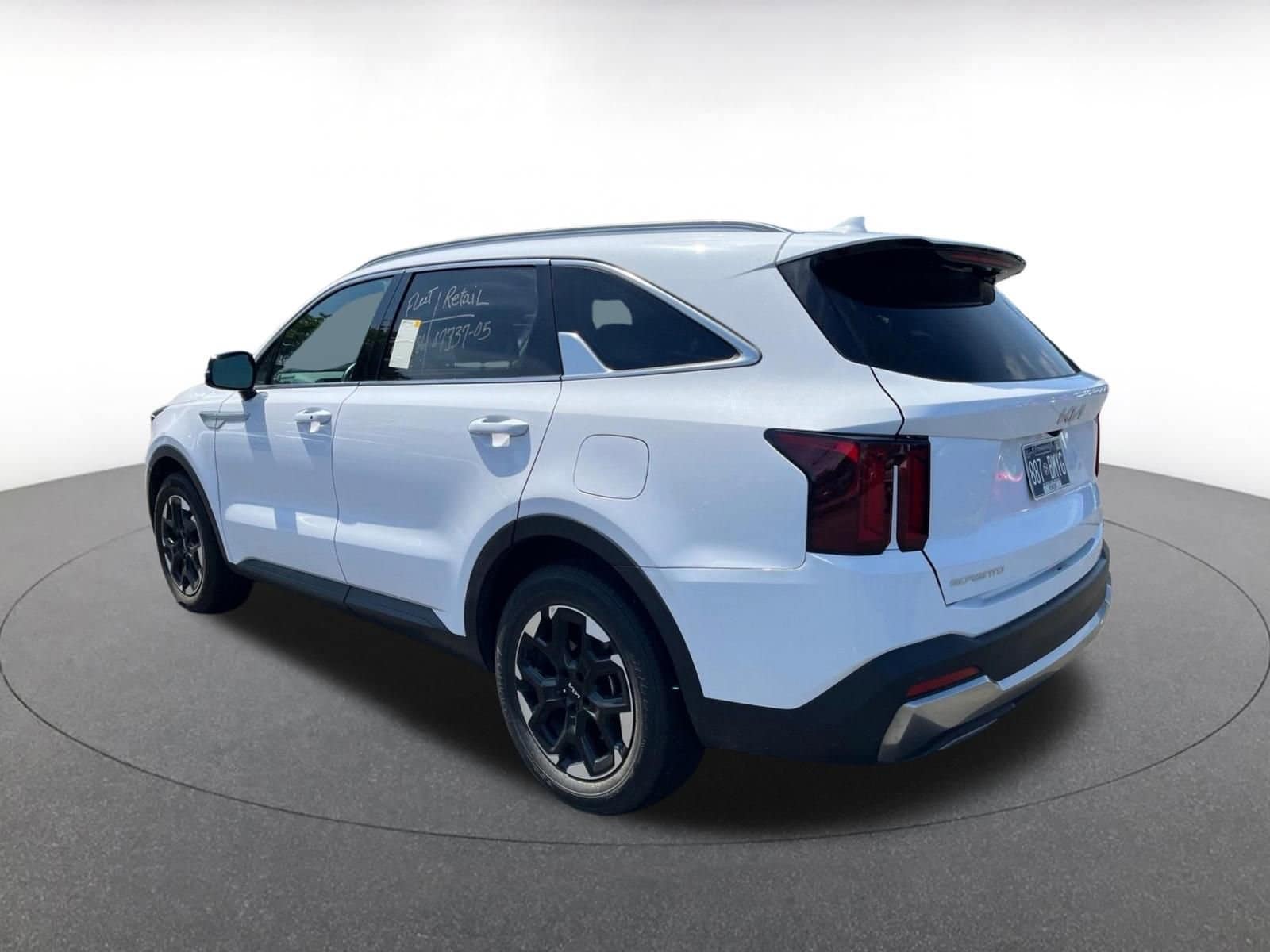 Thumbnail: 2024 Kia Sorento - 5