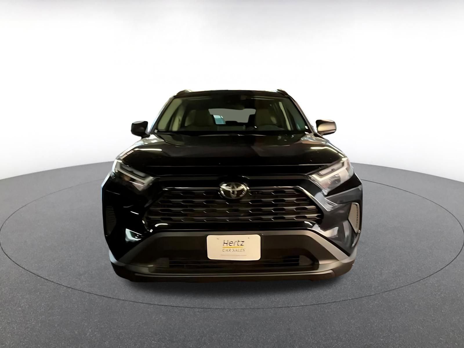 Thumbnail: 2025 Toyota RAV4 - 4