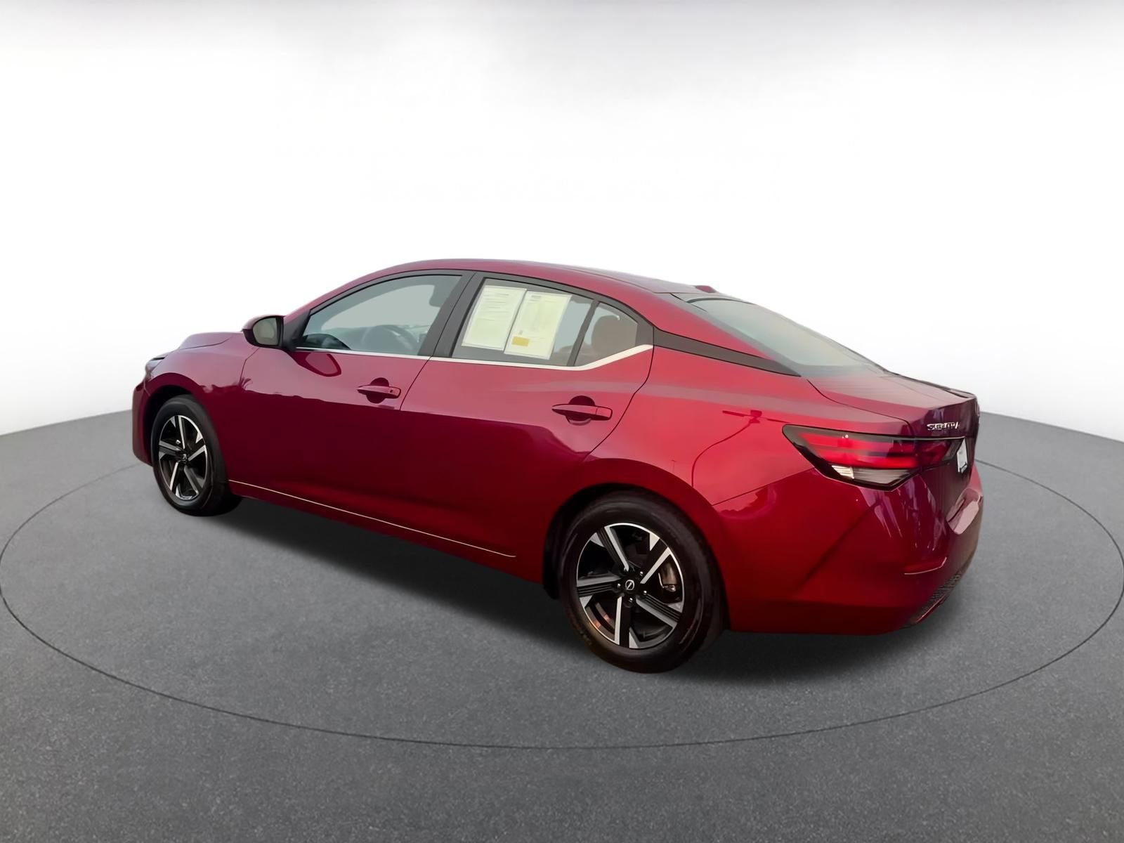 Thumbnail: 2024 Nissan Sentra - 10