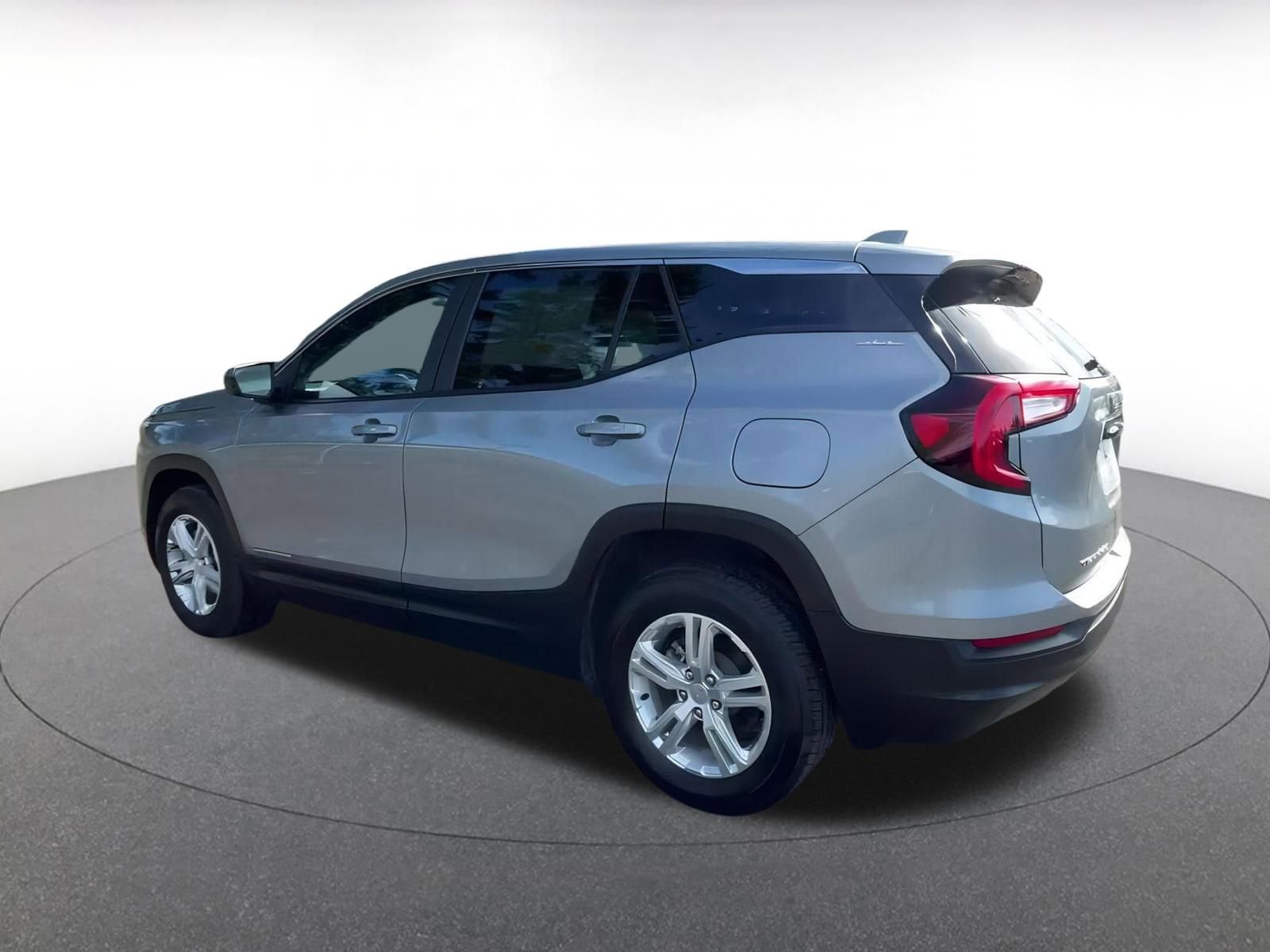 Thumbnail: 2024 GMC Terrain - 10