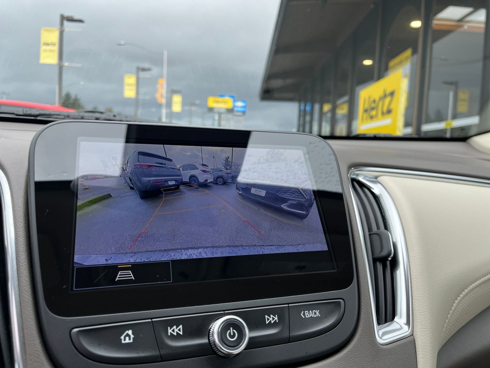 Thumbnail: 2024 Chevrolet Malibu - 25