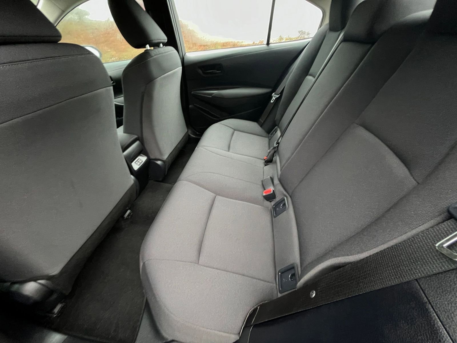 Thumbnail: 2025 Toyota Corolla - 25