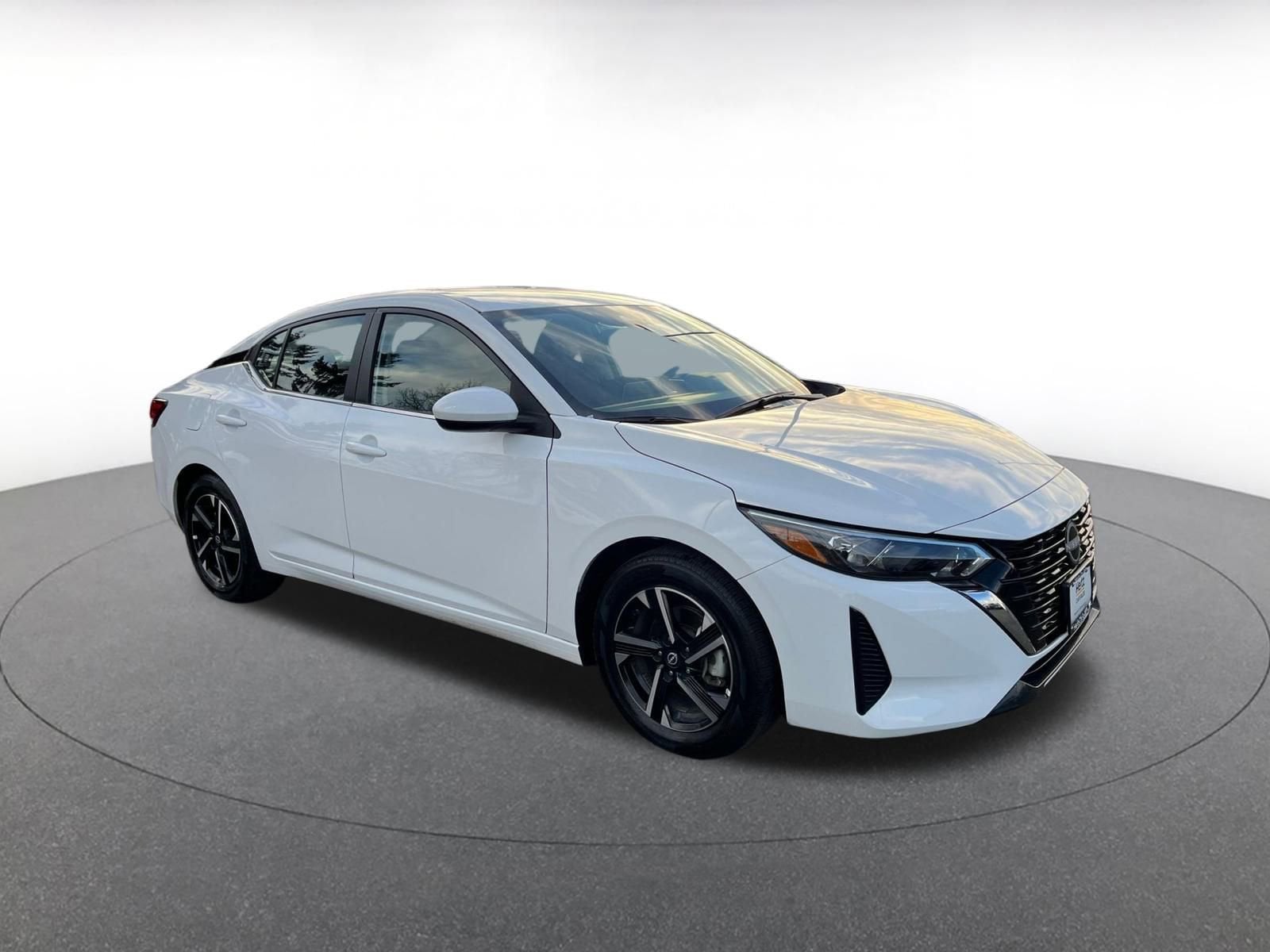 Thumbnail: 2025 Nissan Sentra - 1