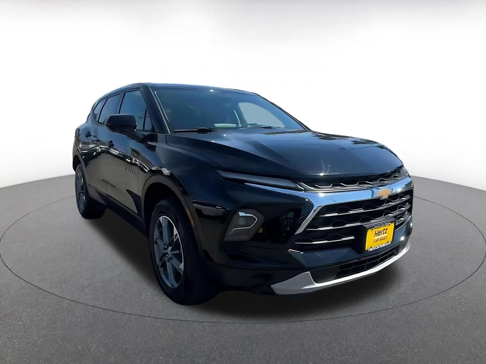 Thumbnail: 2025 Chevrolet Blazer - 3