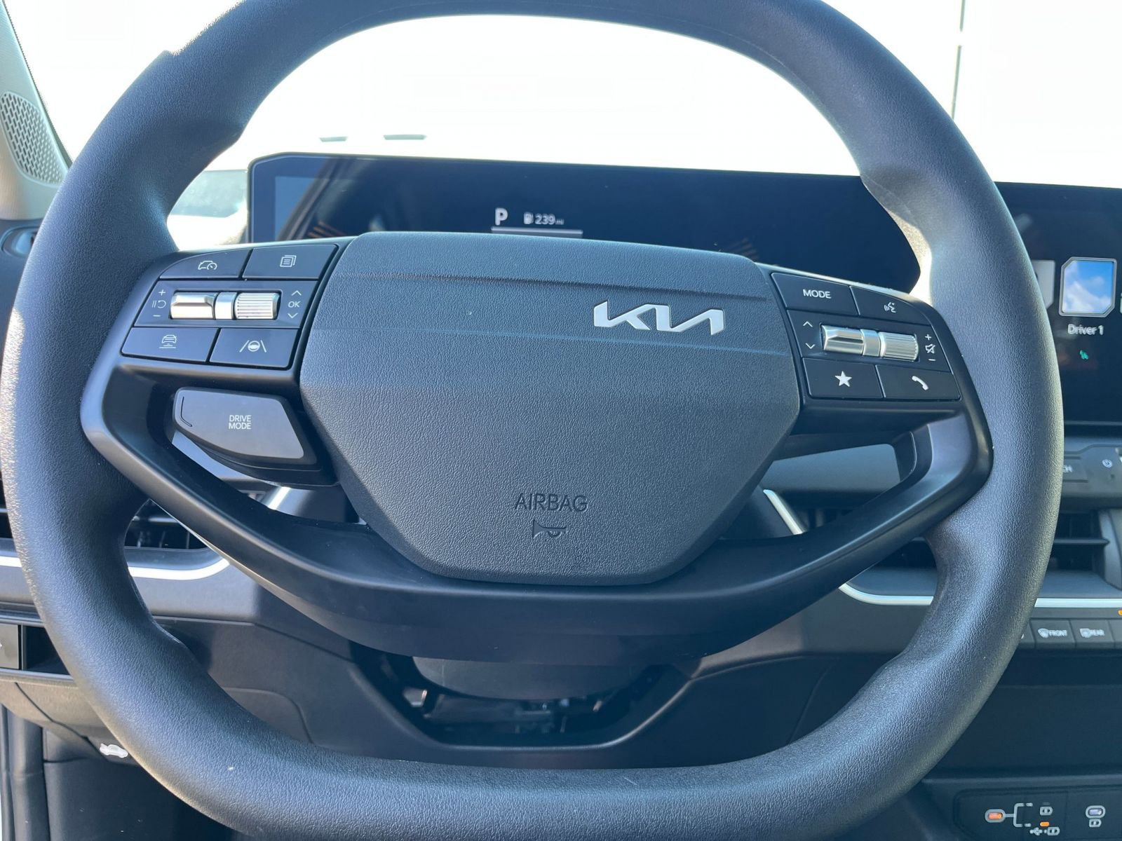 Thumbnail: 2025 Kia K4 - 29