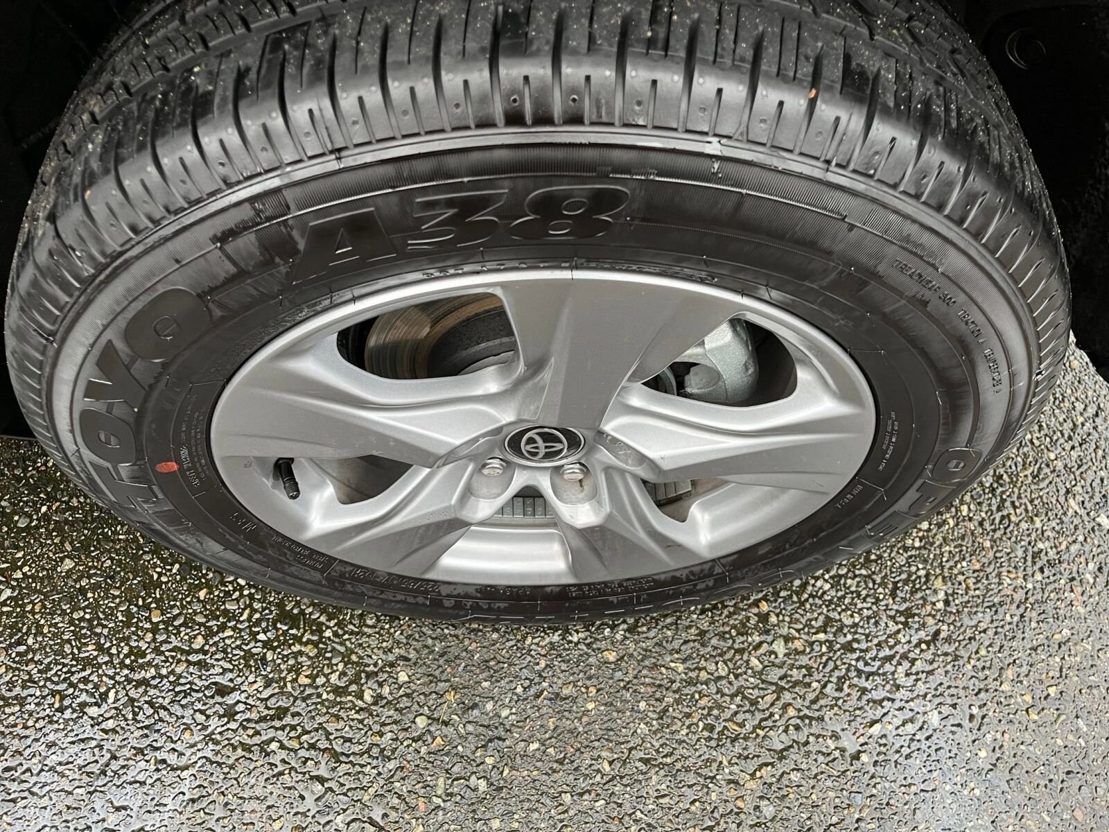 Thumbnail: 2025 Toyota RAV4 - 30