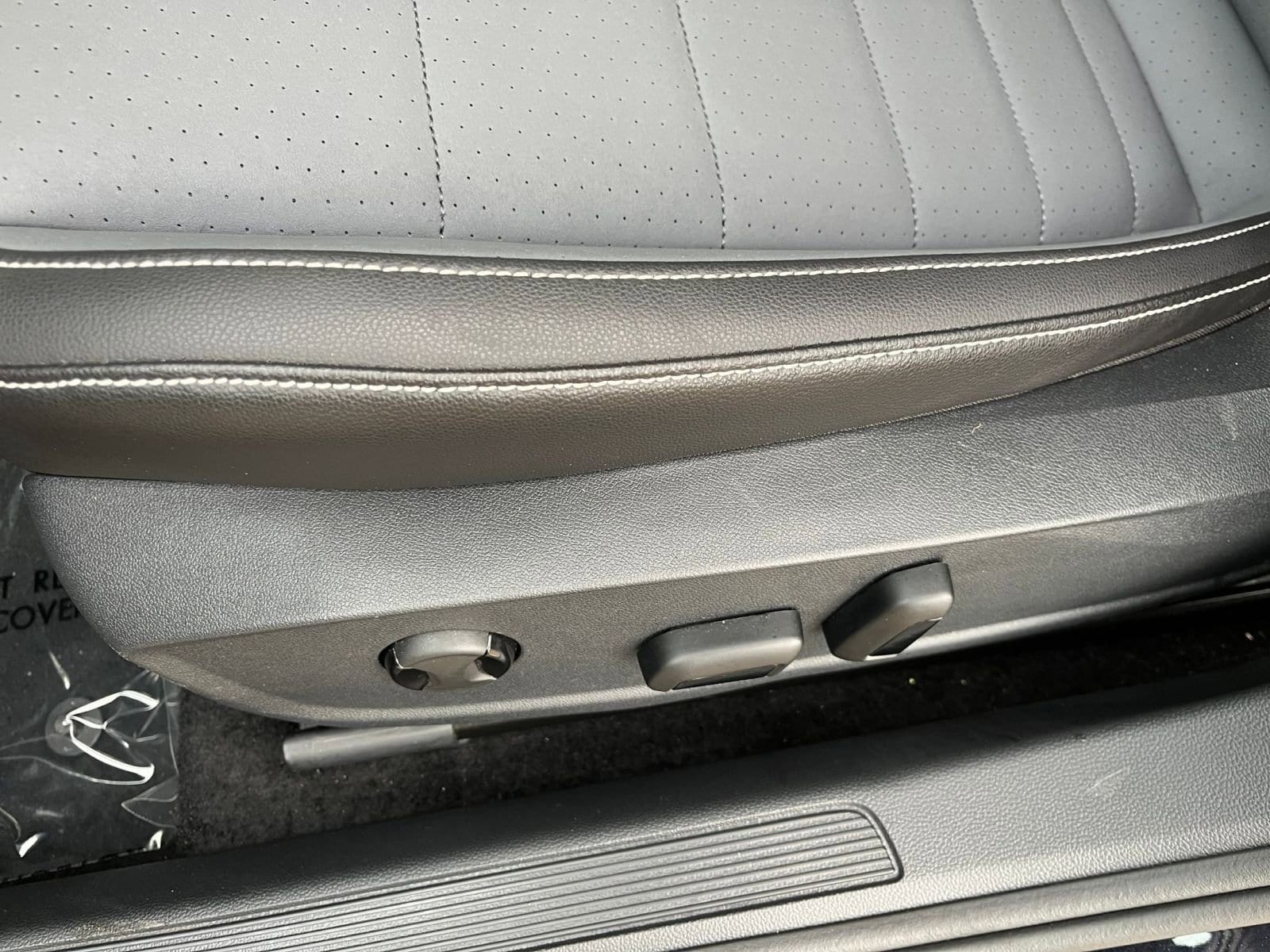 Thumbnail: 2025 Volkswagen Jetta - 23