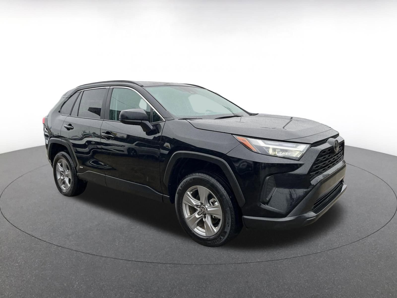 Thumbnail: 2025 Toyota RAV4 - 1