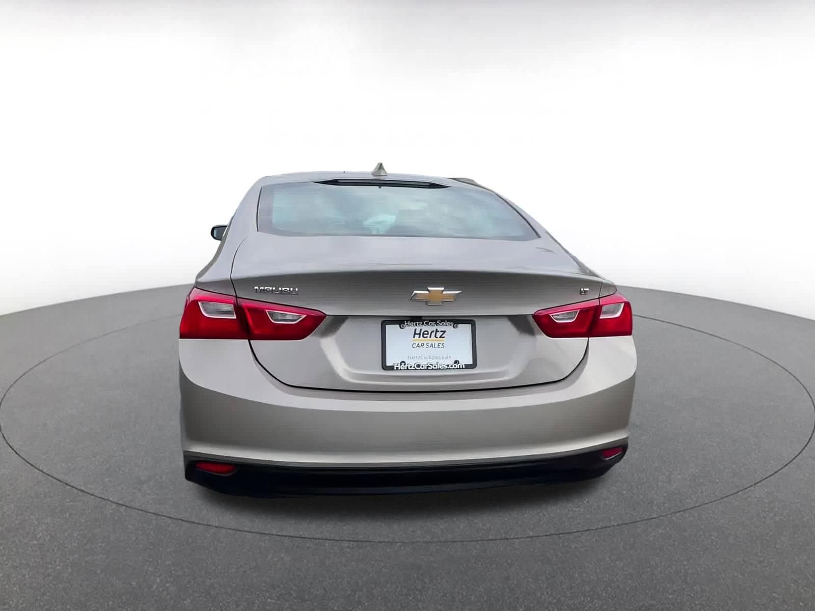 Thumbnail: 2023 Chevrolet Malibu - 12