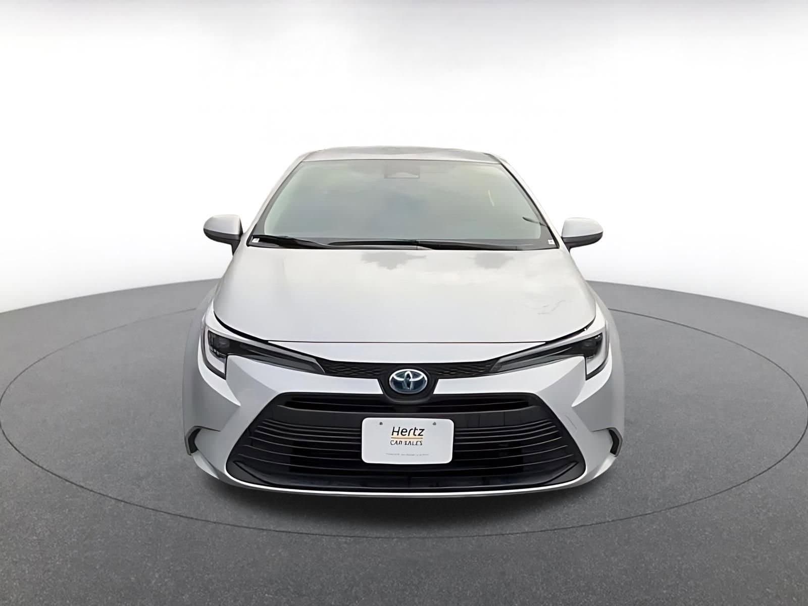 Thumbnail: 2025 Toyota Corolla - 4