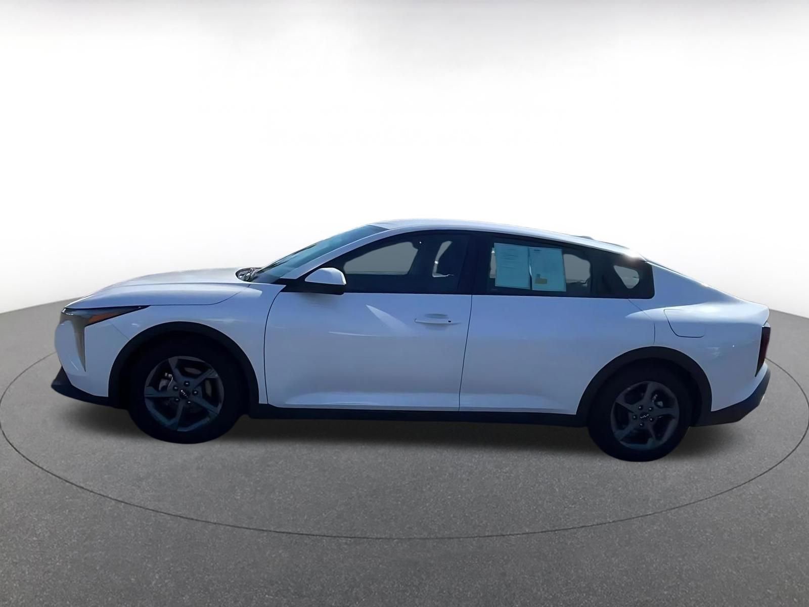 Thumbnail: 2025 Kia K4 - 9