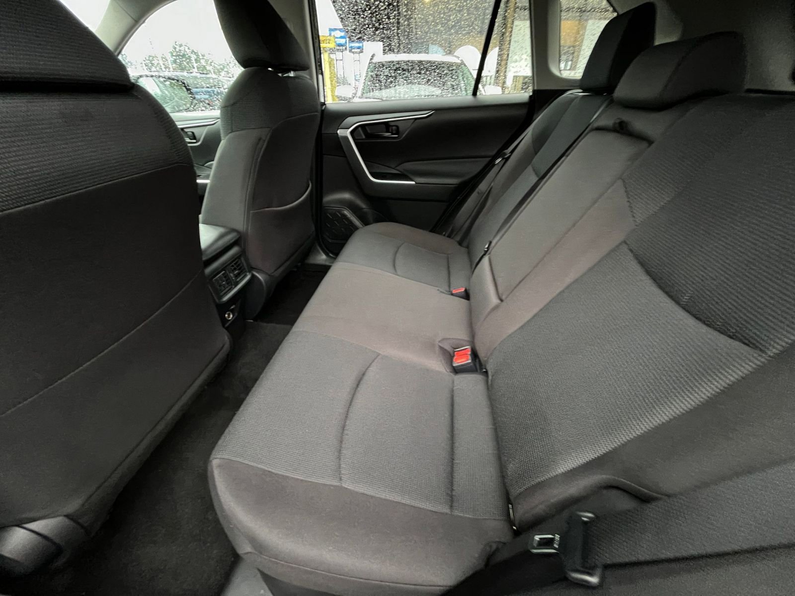 Thumbnail: 2025 Toyota RAV4 - 25