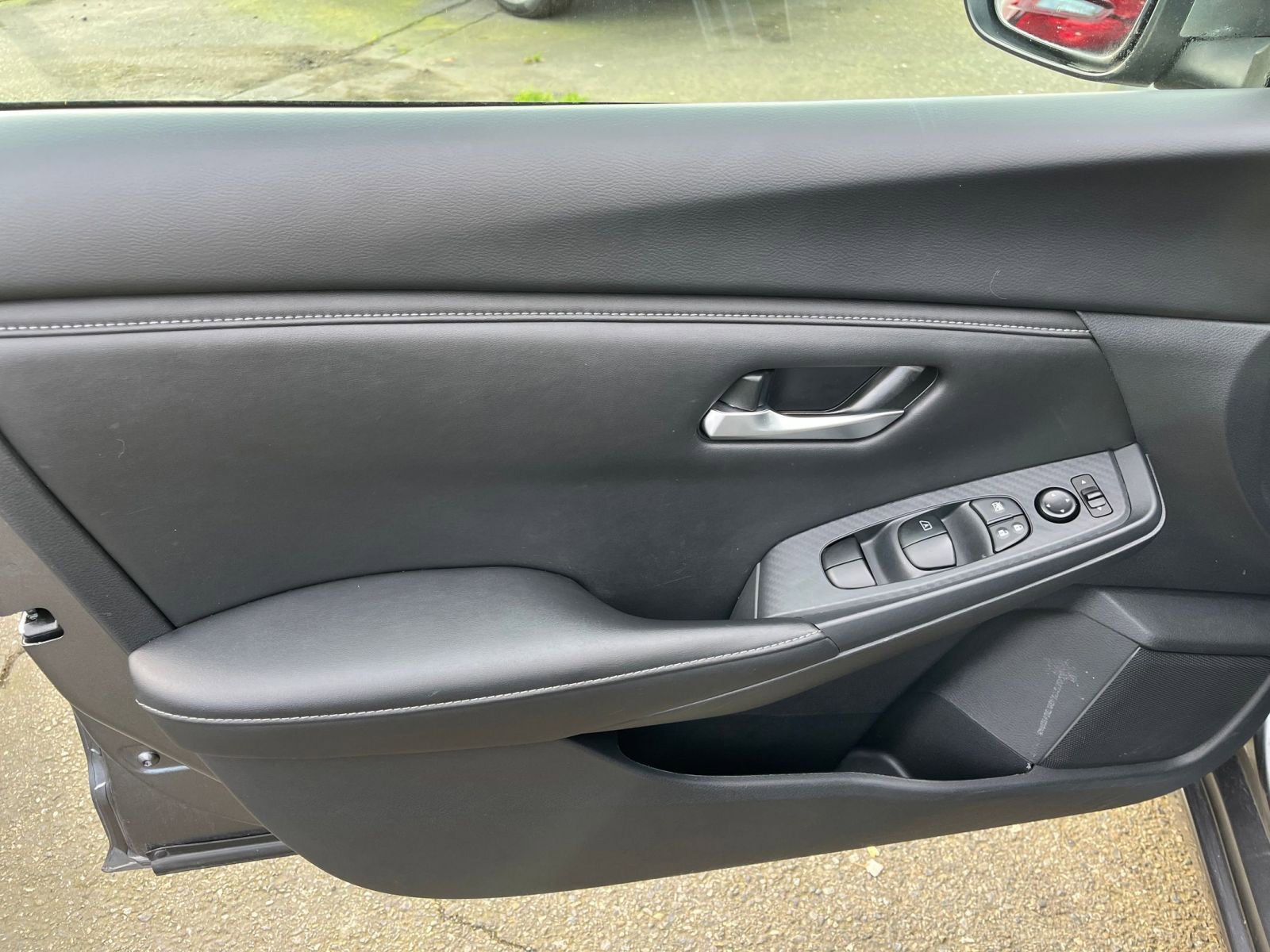 Thumbnail: 2025 Nissan Sentra - 18