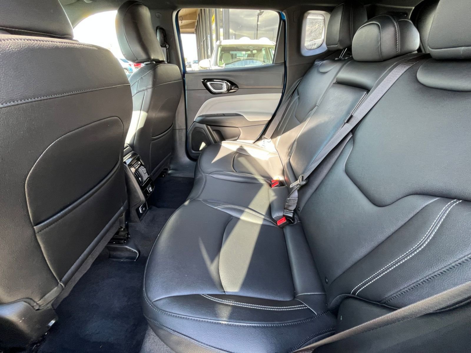 Thumbnail: 2025 Jeep Compass - 27