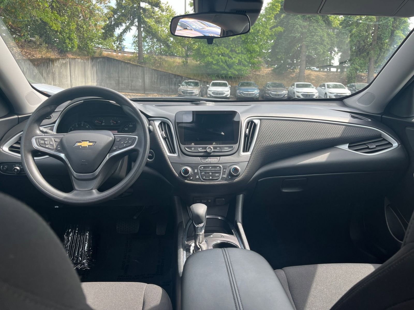 Thumbnail: 2023 Chevrolet Malibu - 33