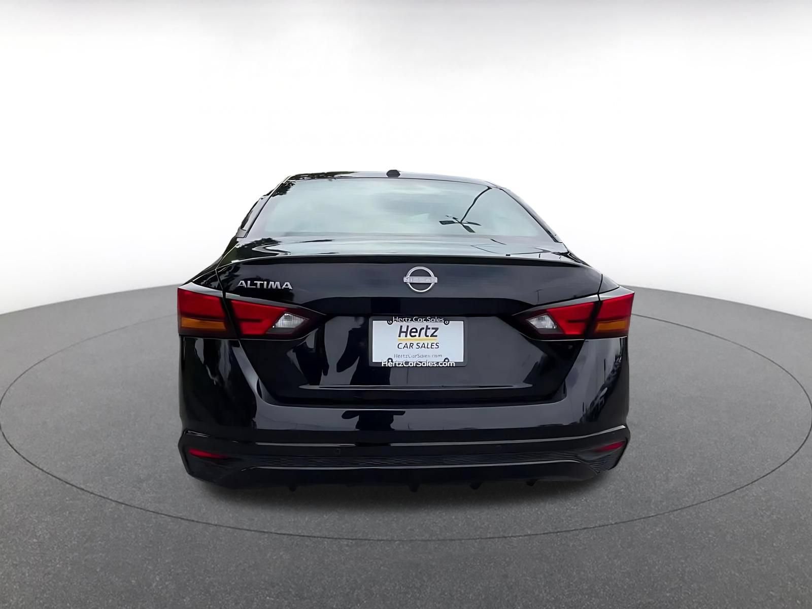 Thumbnail: 2025 Nissan Altima - 12