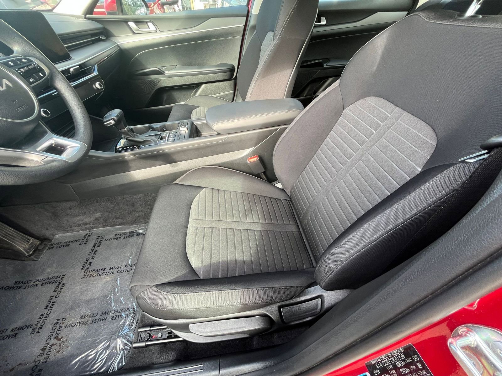 Thumbnail: 2025 Kia K5 - 28