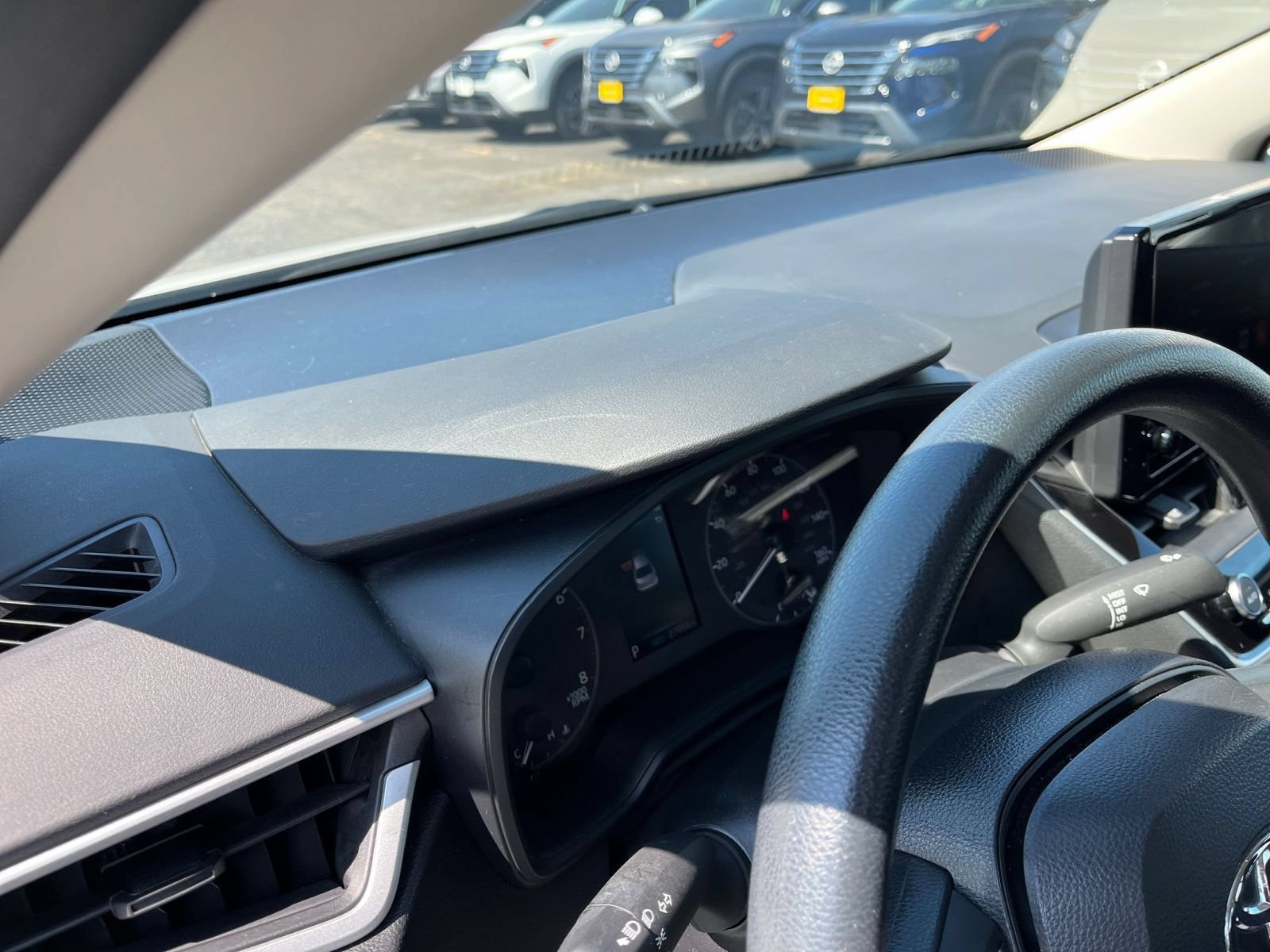 Thumbnail: 2025 Toyota Corolla - 33
