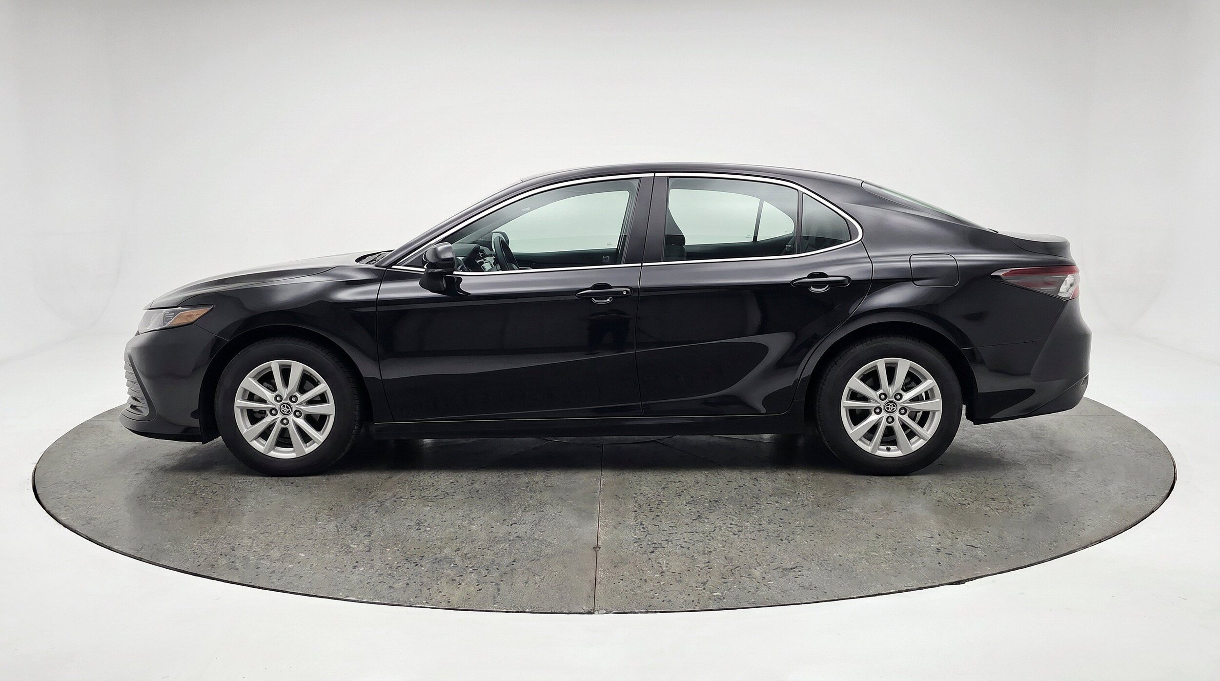 Thumbnail: 2025 Toyota Camry - 7