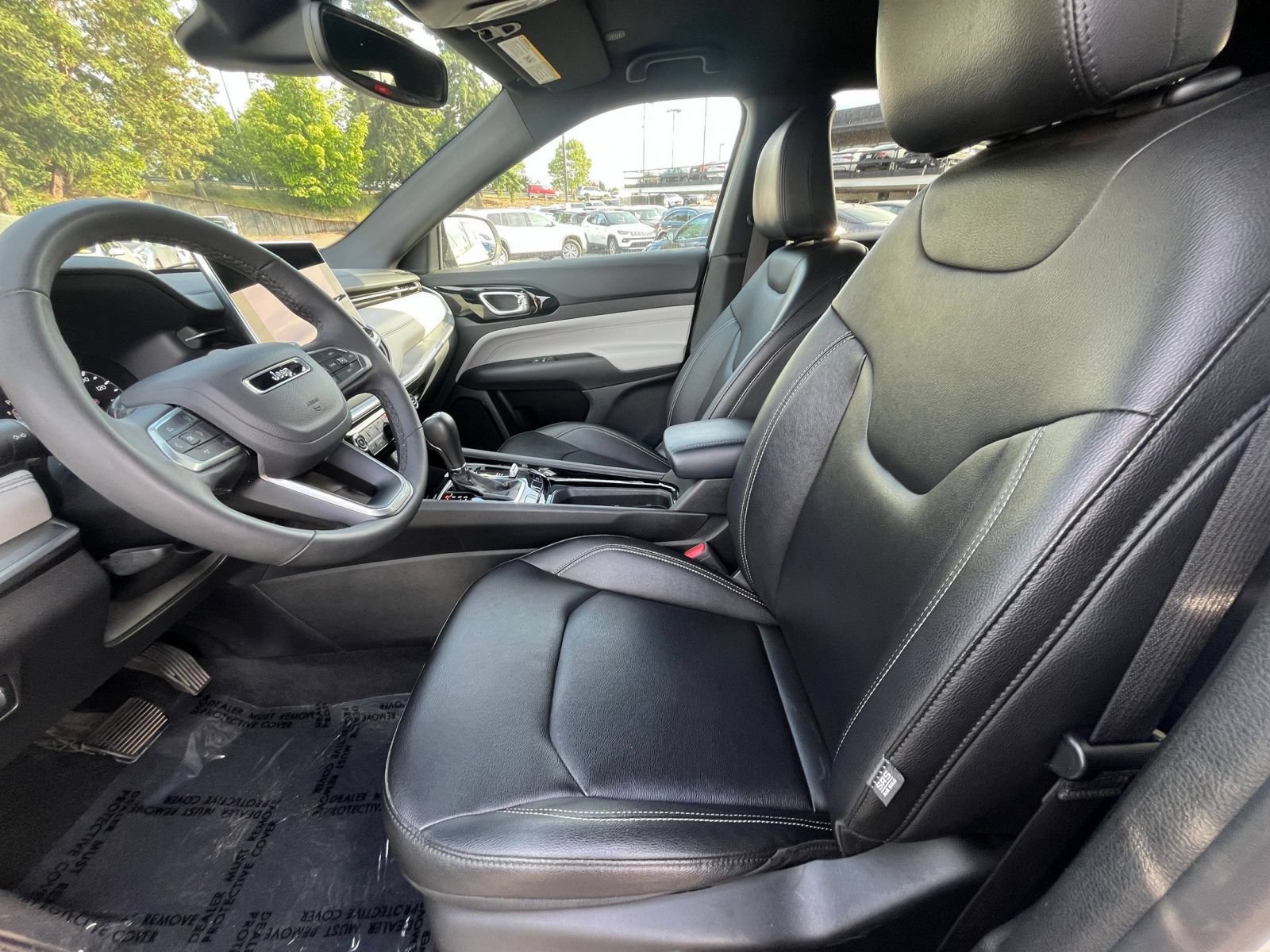 Thumbnail: 2025 Jeep Compass - 28