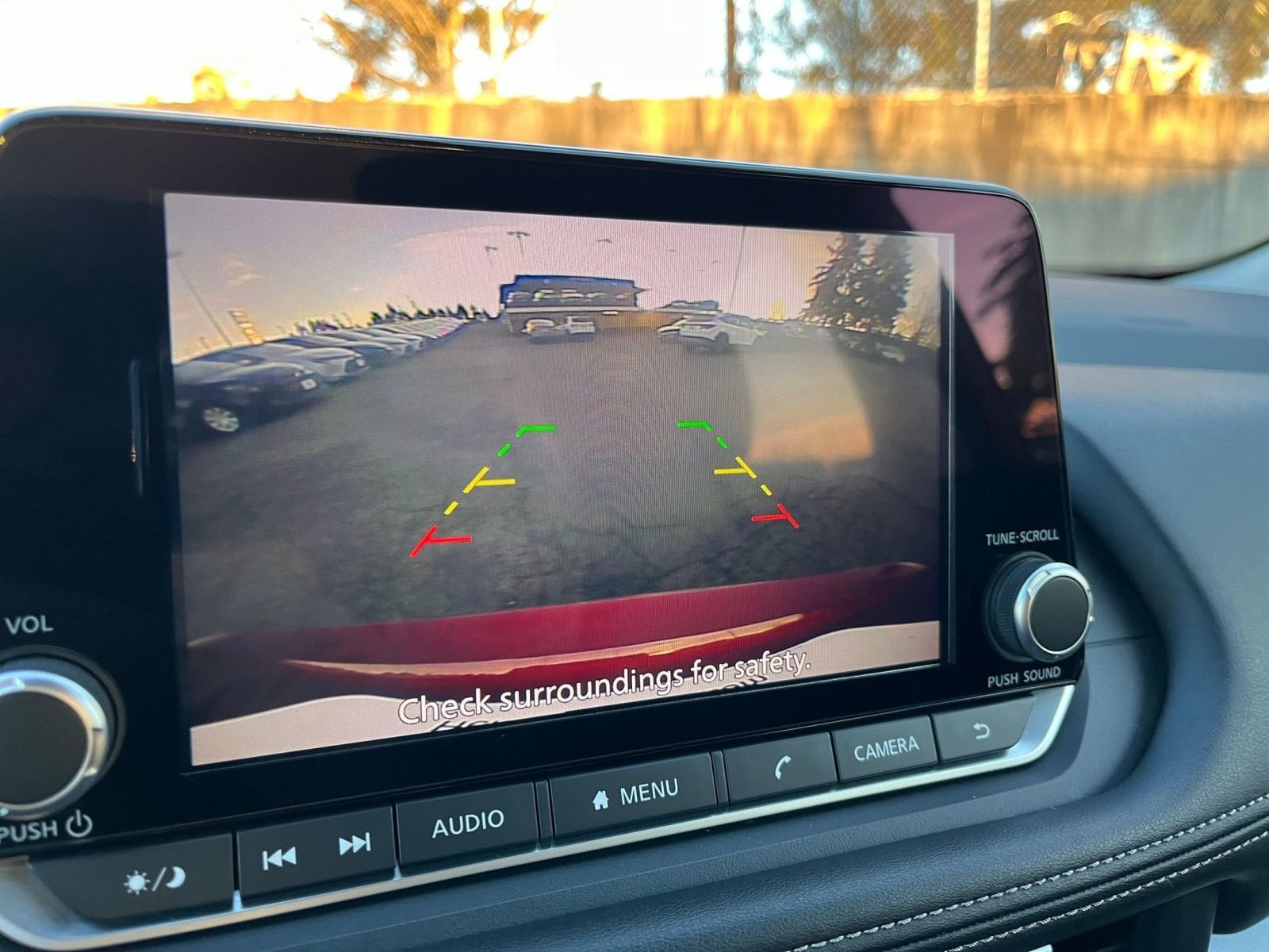 Thumbnail: 2025 Nissan Rogue - 25