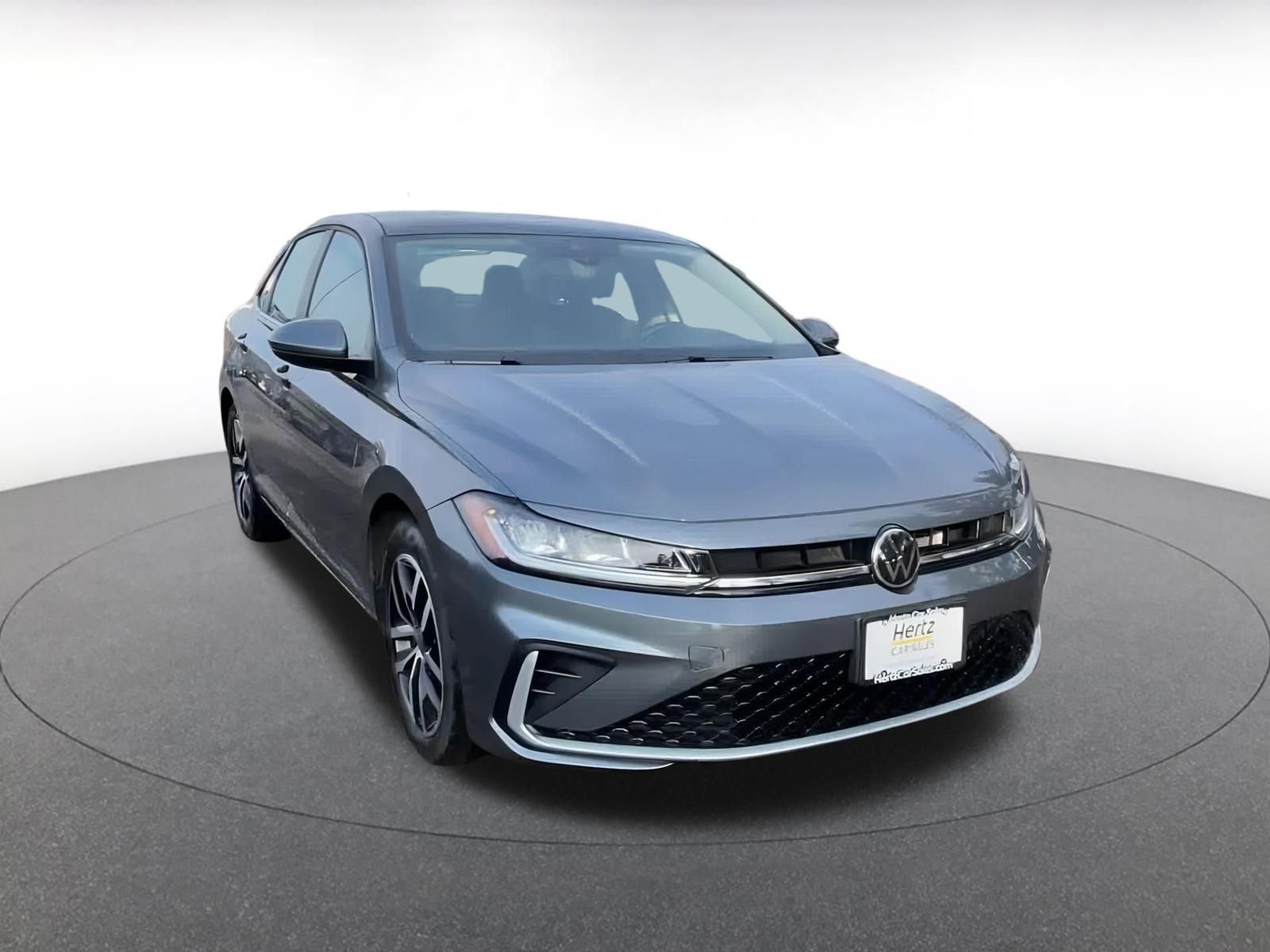 Thumbnail: 2025 Volkswagen Jetta - 3