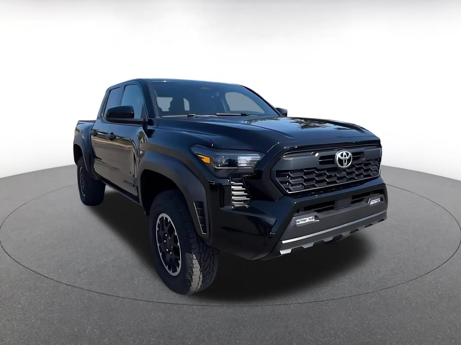 Thumbnail: 2025 Toyota Tacoma - 3