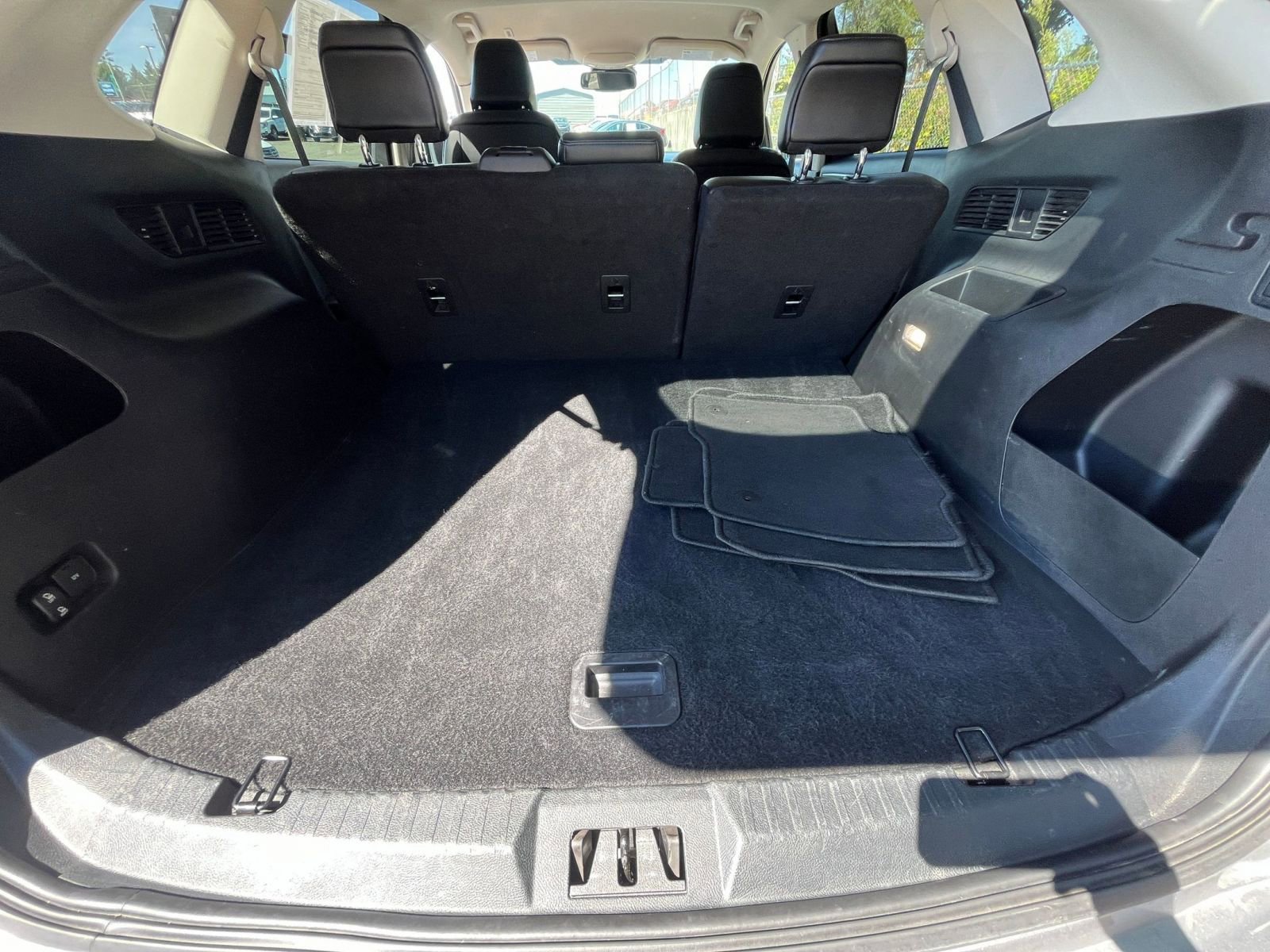 Thumbnail: 2024 Ford Edge - 31