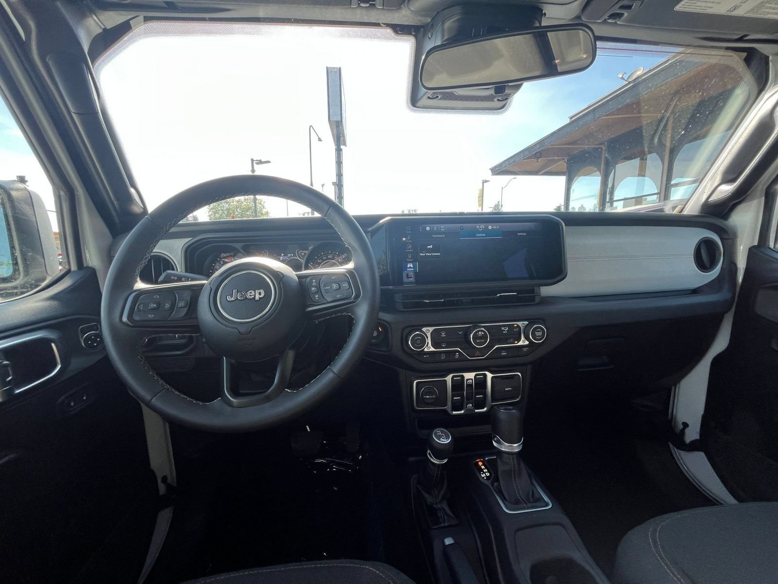 Thumbnail: 2025 Jeep Wrangler - 33