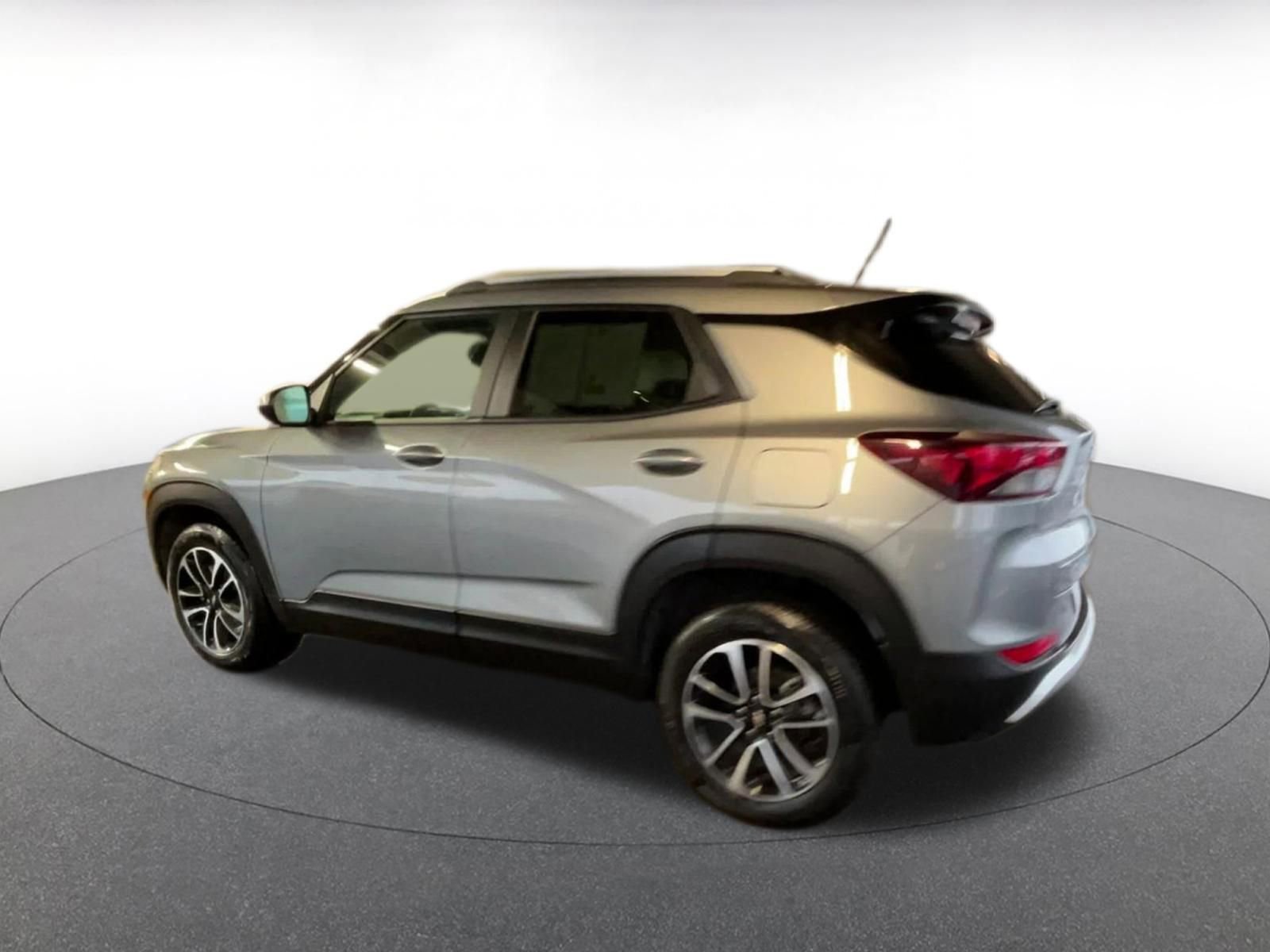 Thumbnail: 2025 Chevrolet TrailBlazer - 10