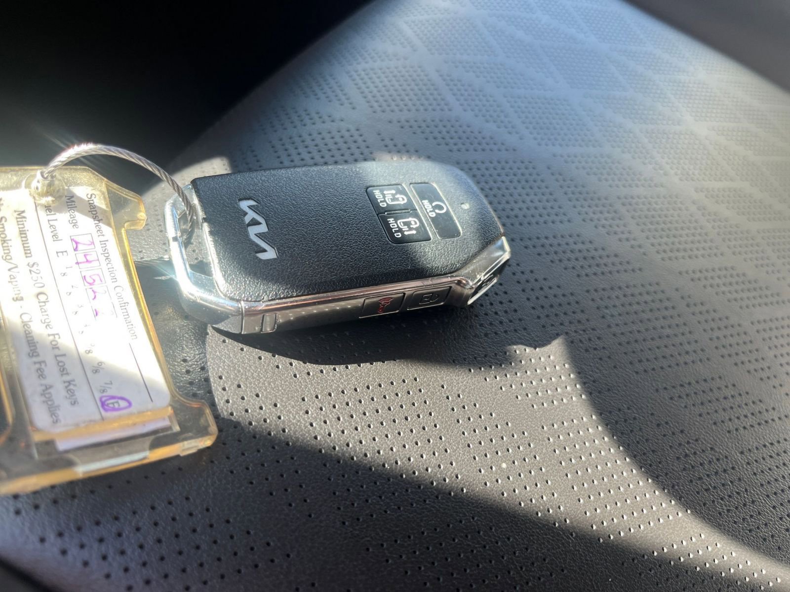 Thumbnail: 2024 Kia Carnival - 22